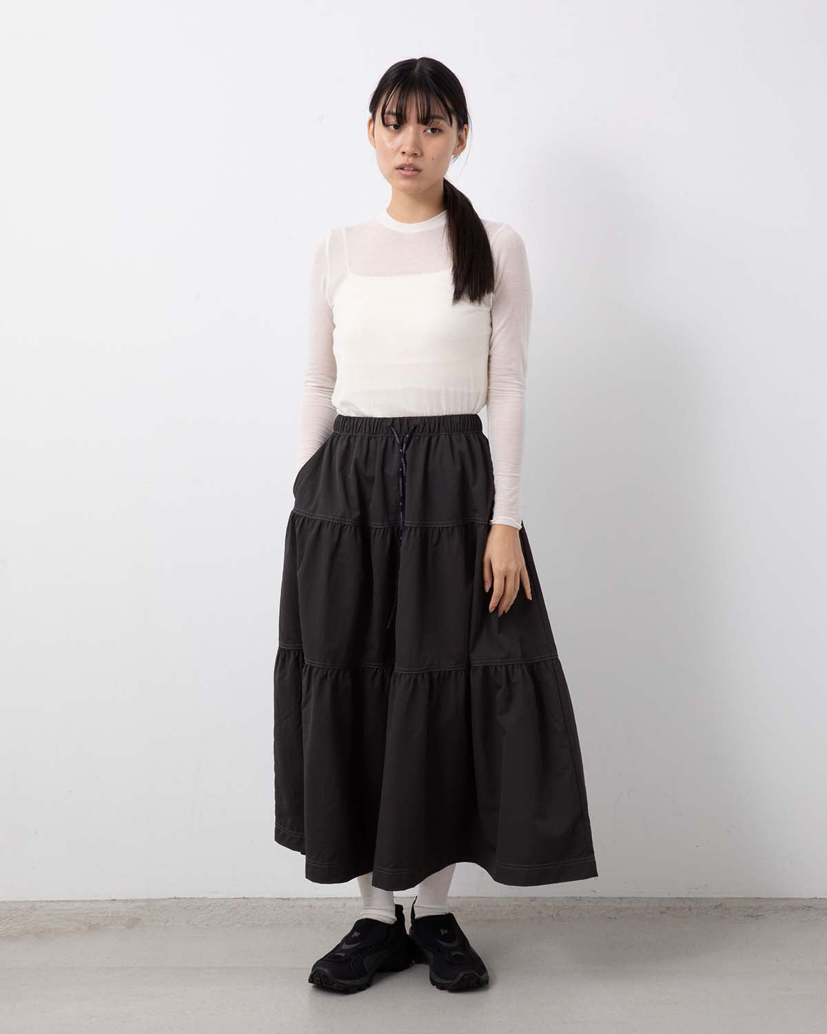 CRINKLED NYLON SKIRT 2 (W)