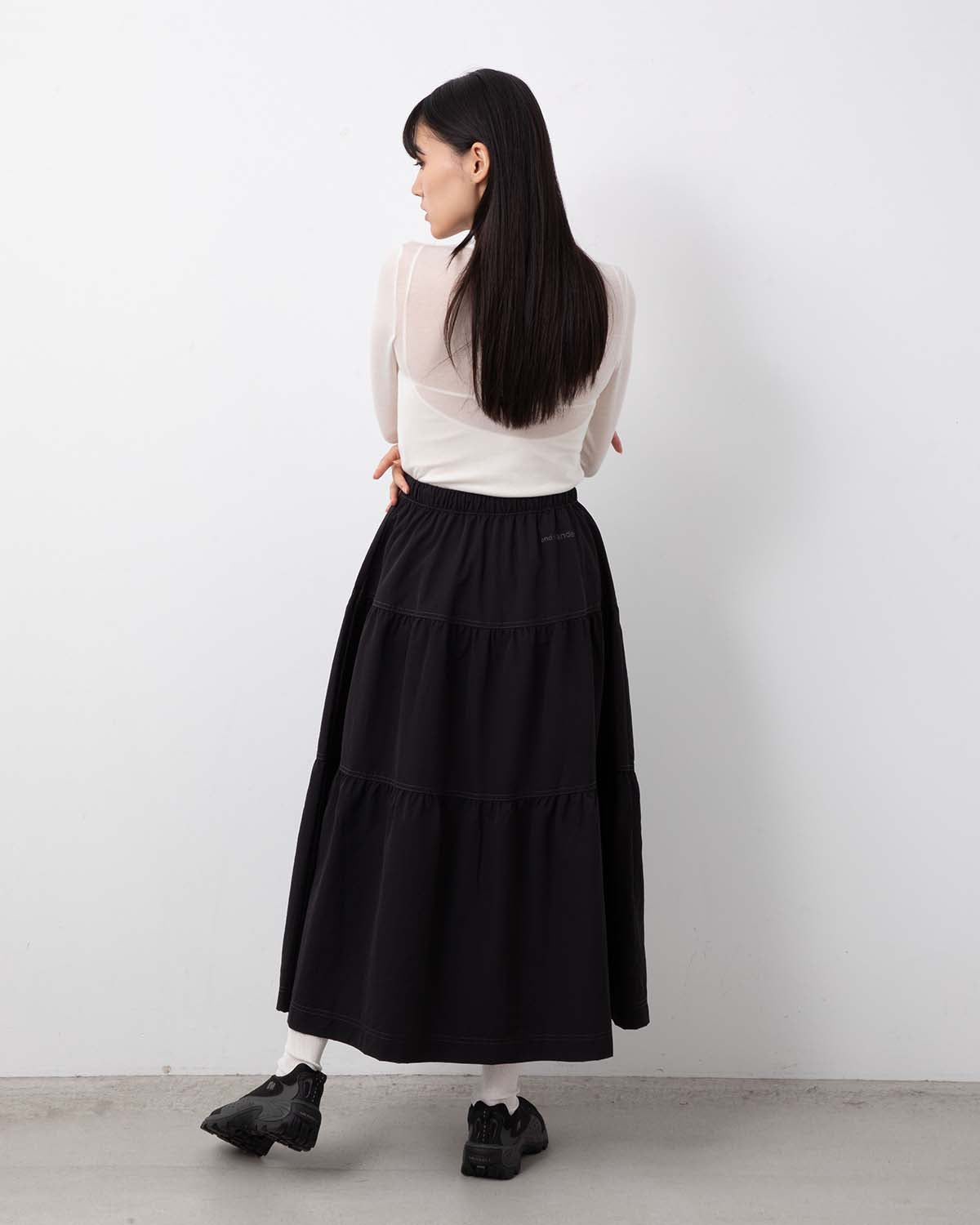 CRINKLED NYLON SKIRT 2 (W)