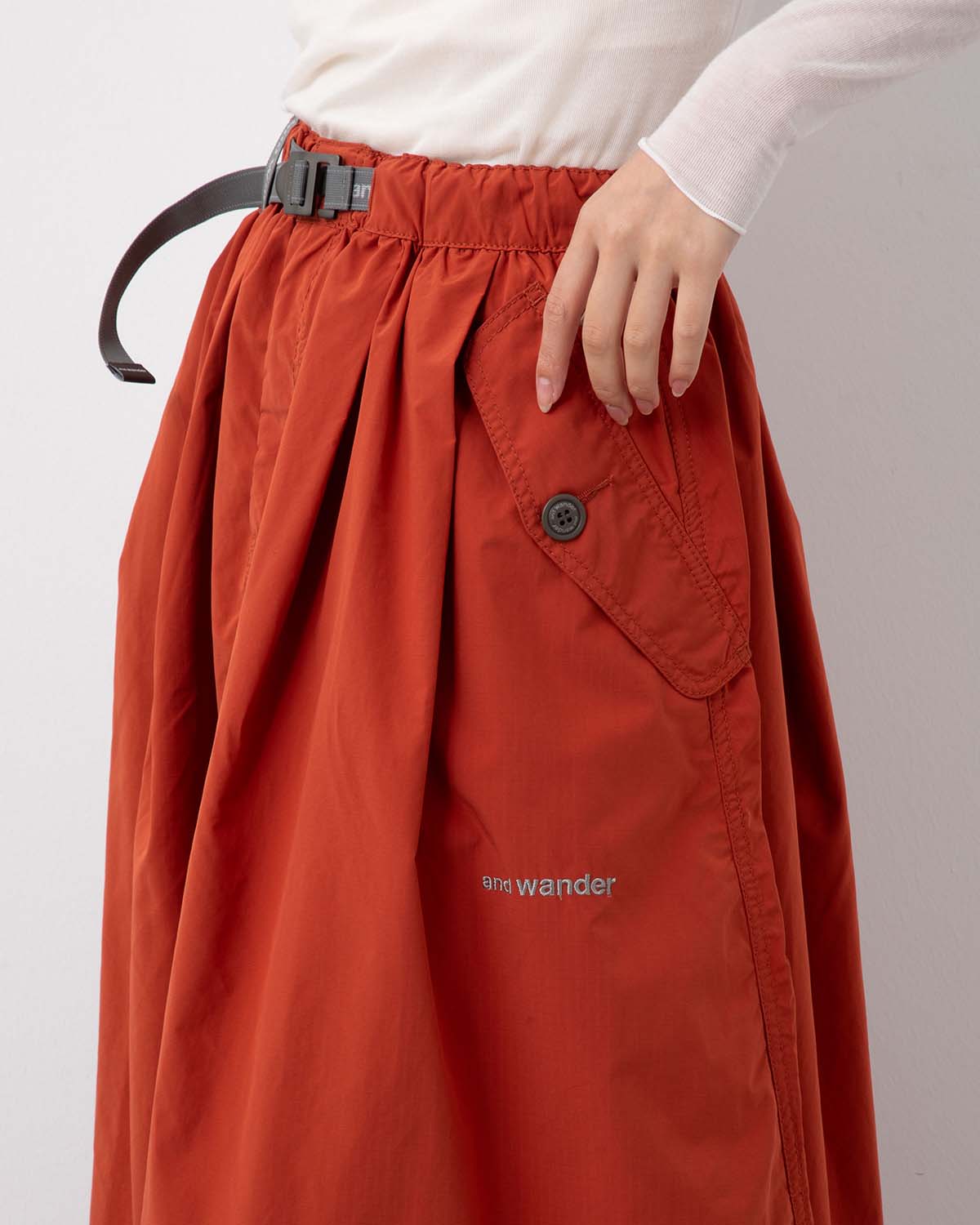 OVERSIZED CARGO SKIRT (W)