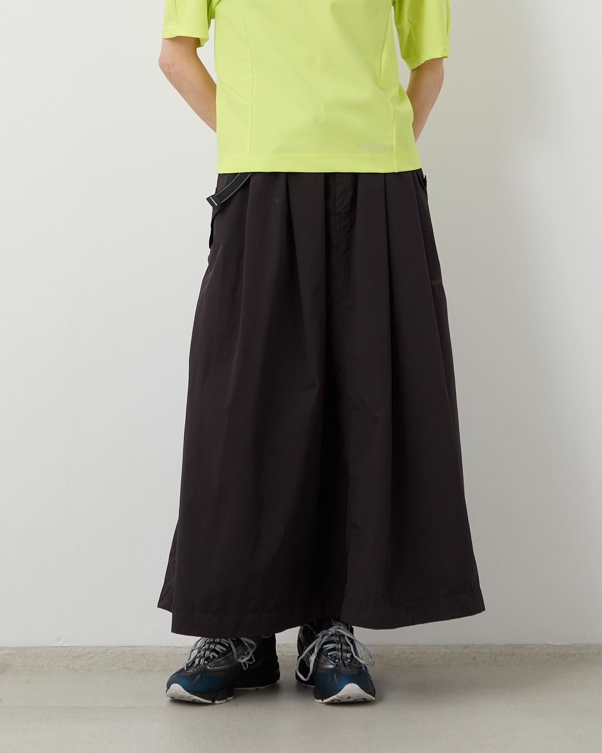 OVERSIZED CARGO SKIRT (W)