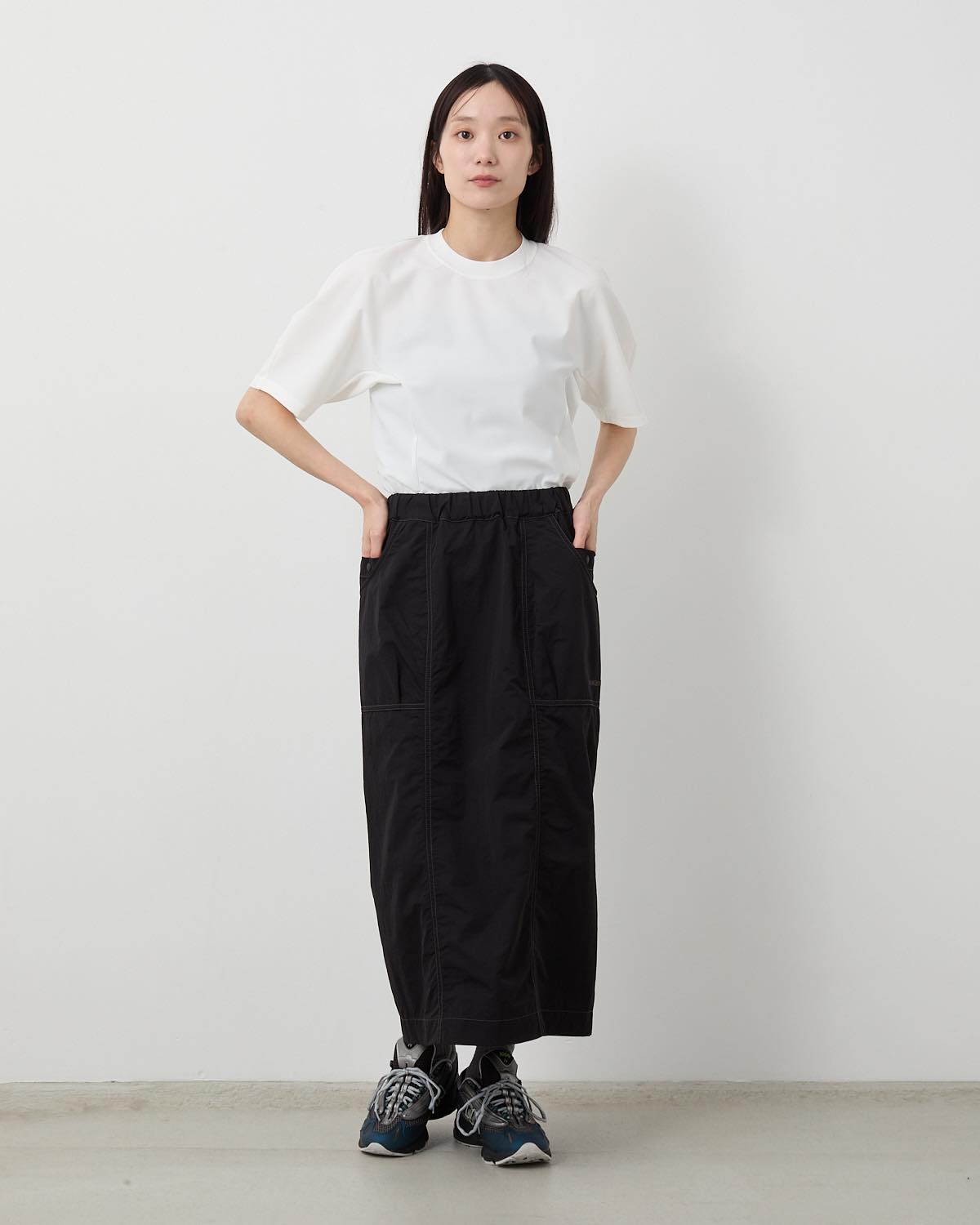 CRINKLED NYLON SKIRT (W)