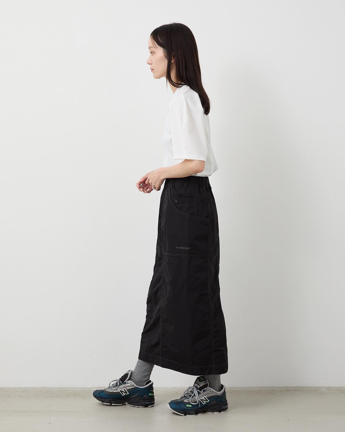 CRINKLED NYLON SKIRT (W)