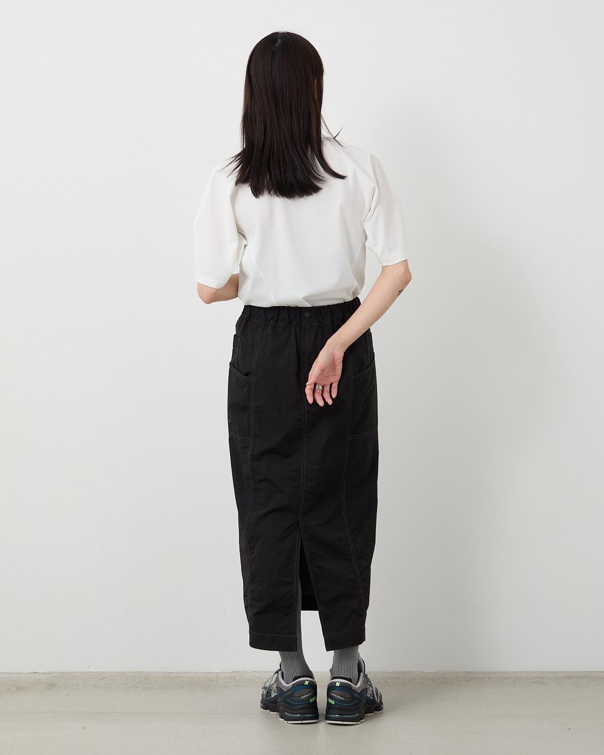 CRINKLED NYLON SKIRT (W)