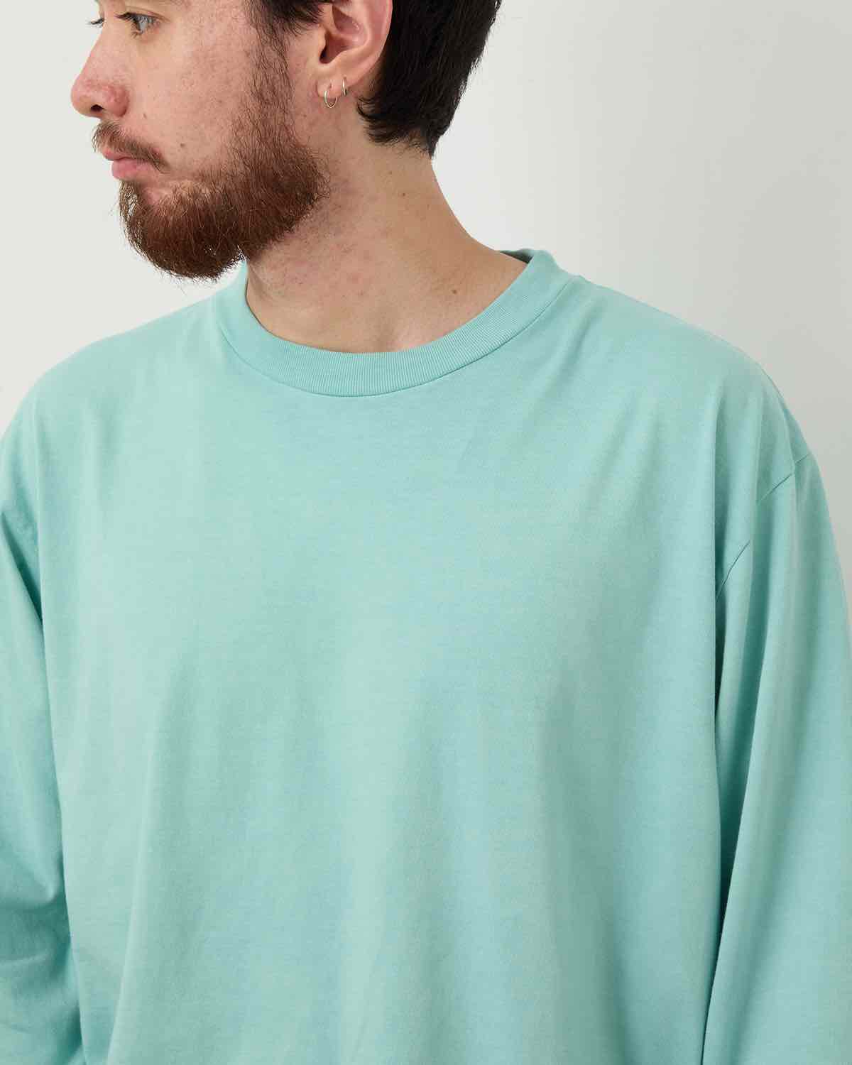 CLASSIC LONG-SLEEVE TEE