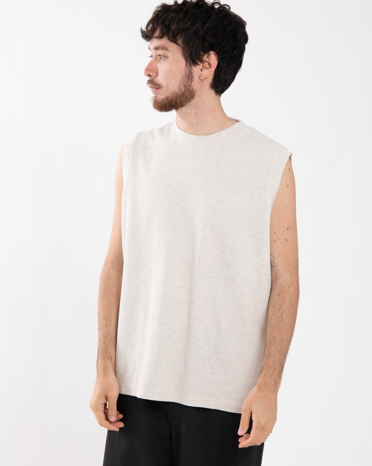 ROUGH&SMOOTH THERMAL SLEEVELESS