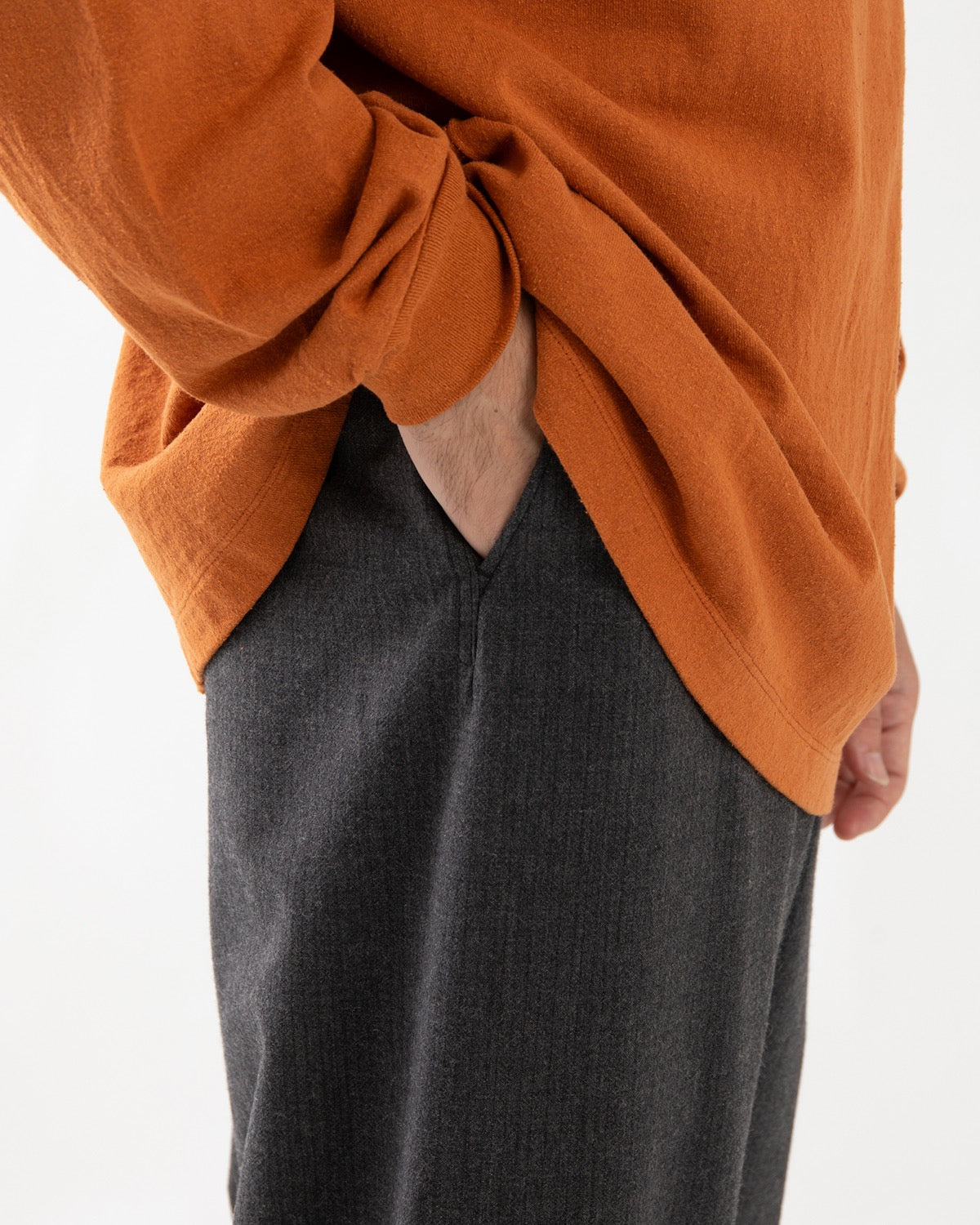 WOOL RAMIE MOHAIR SIDE SEAMLESS PANTS
