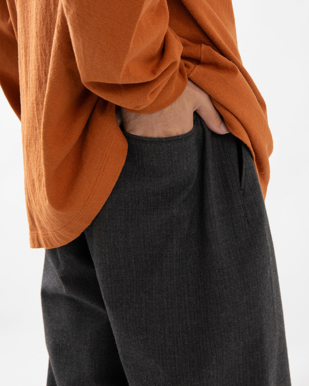 WOOL RAMIE MOHAIR SIDE SEAMLESS PANTS