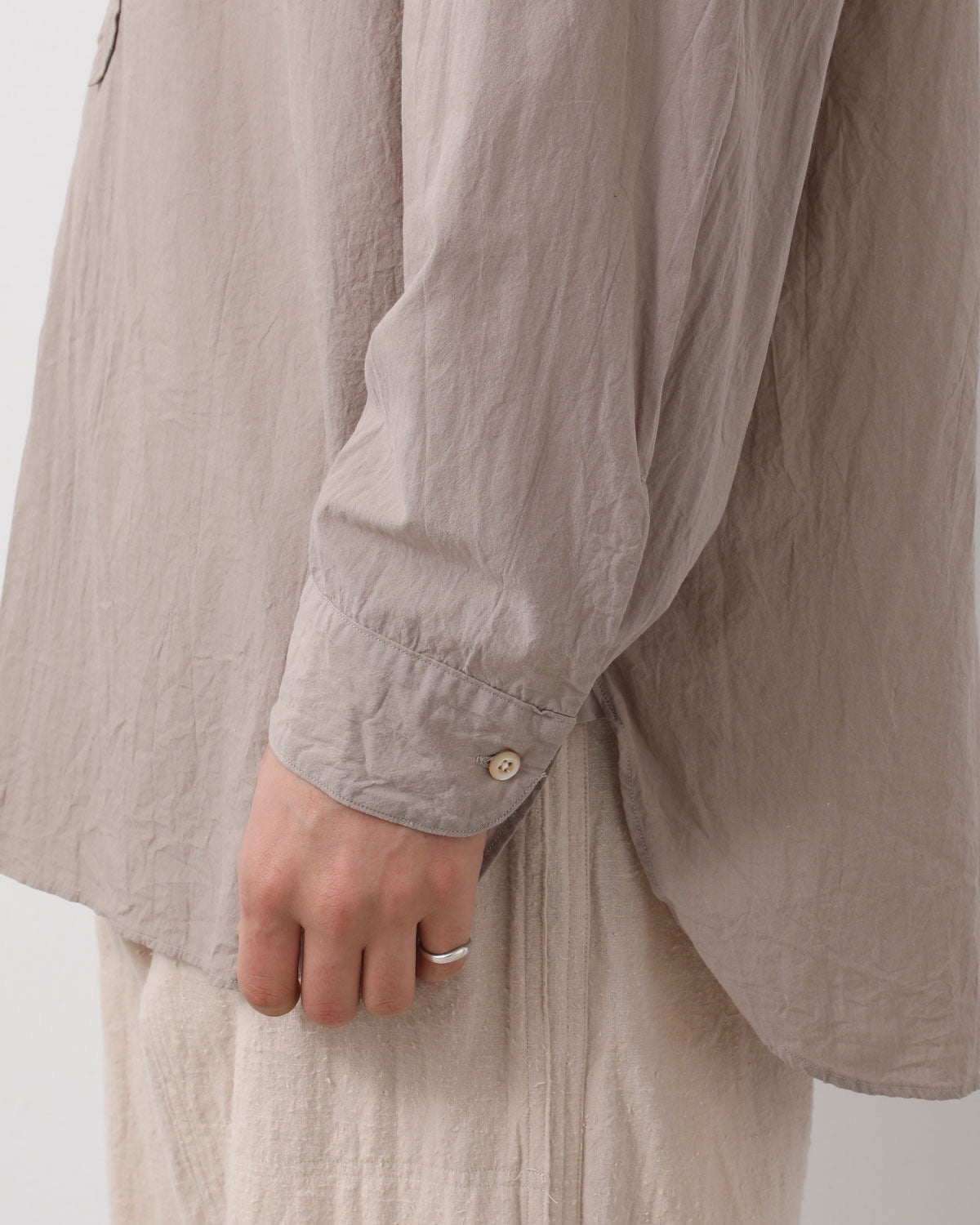HARD TWIST CHAMBRAY GRANDPA SHIRT