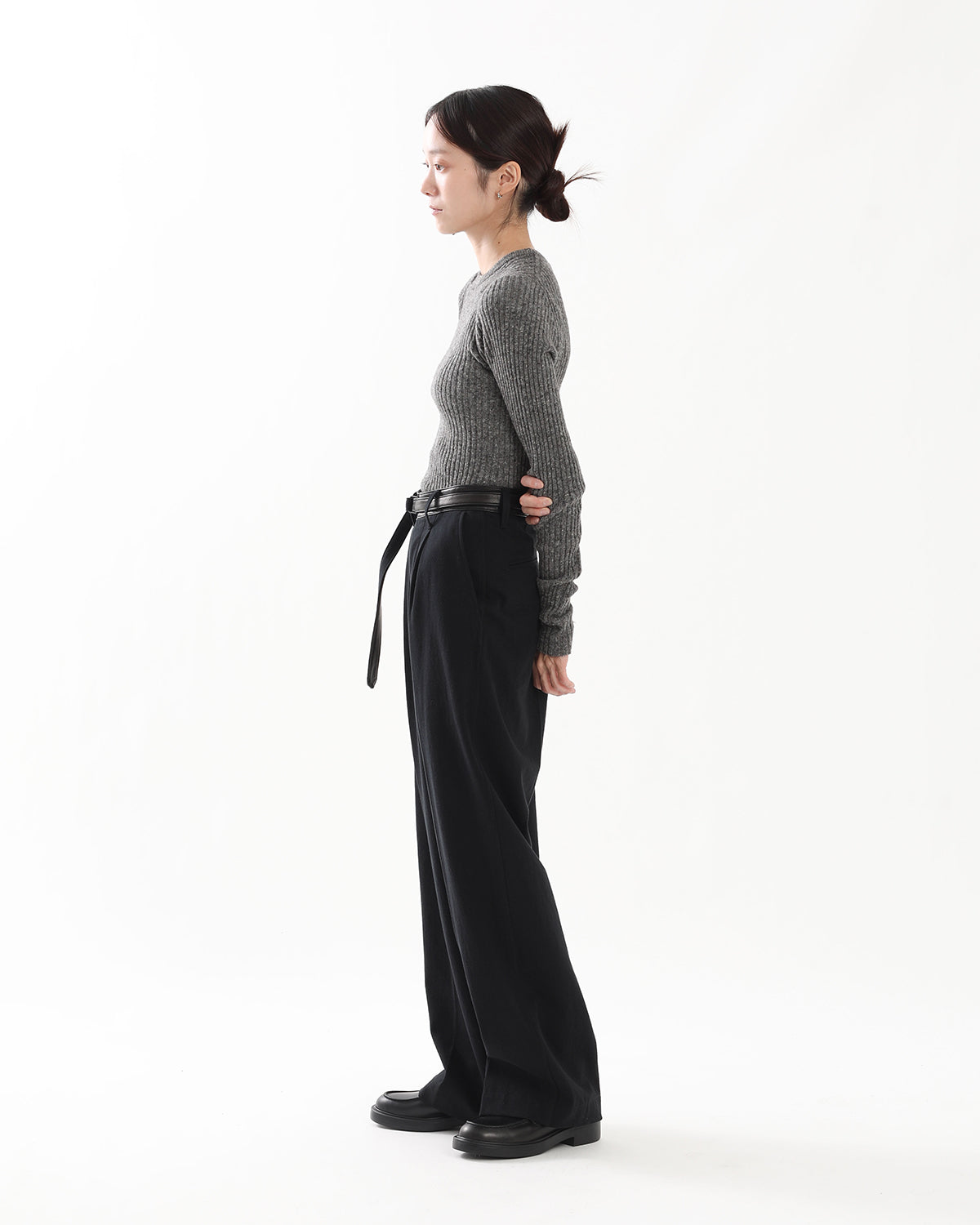 DENIM-LEATHER BELTED TROUSERS