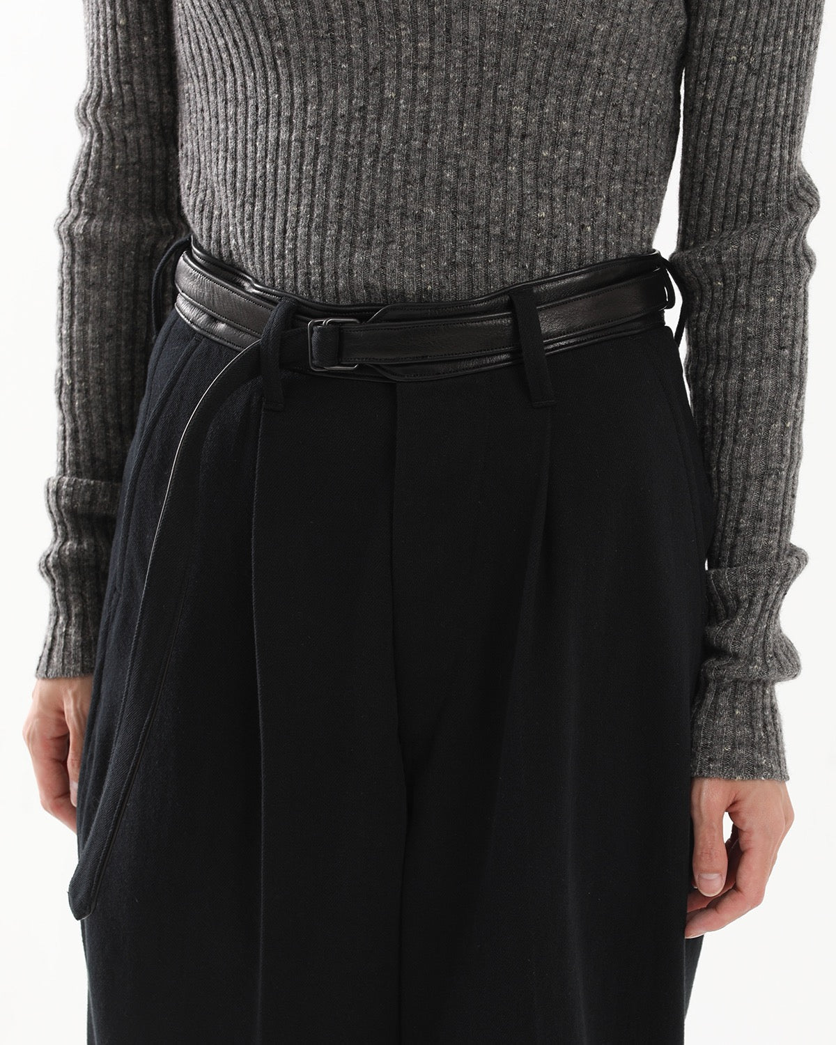 DENIM-LEATHER BELTED TROUSERS