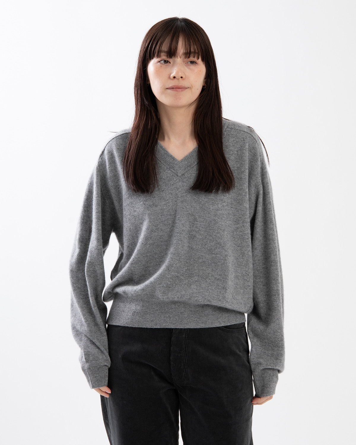 CASHMERE B VNECK WOMENS