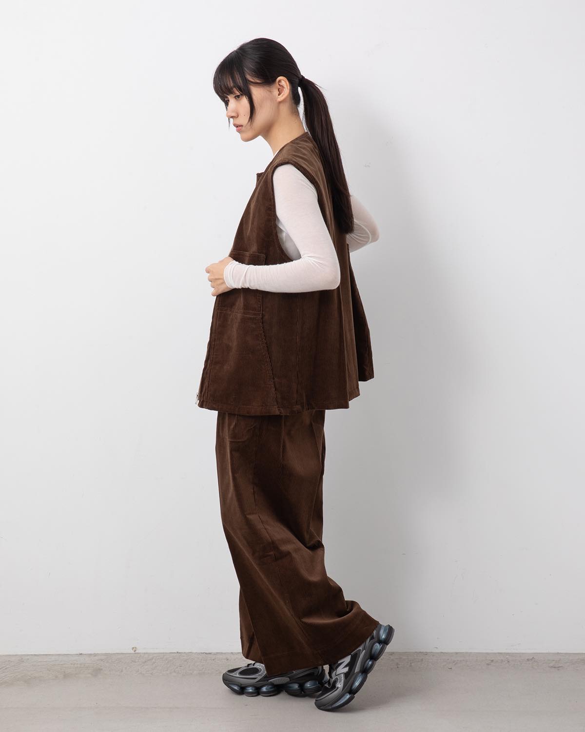 CORDUROY 2TUCK WIDE TROUSERS (WOMENS)