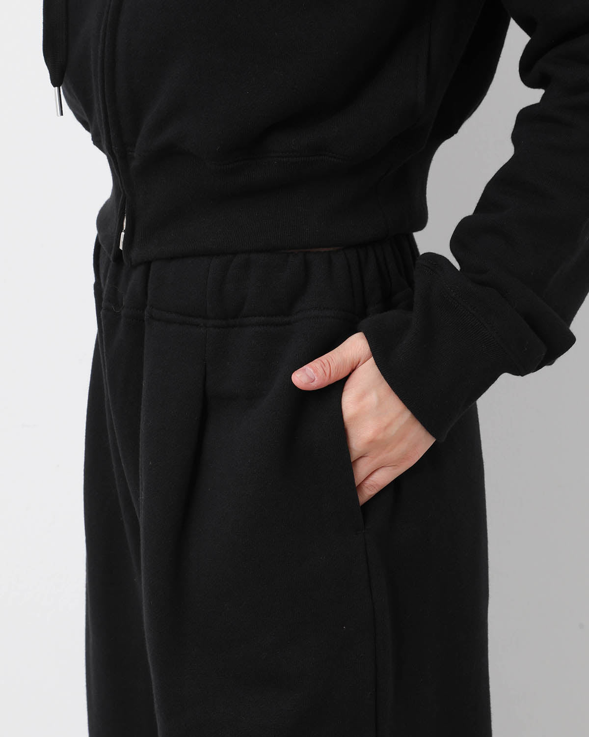 CO/WO URAKE TUCK PANTS