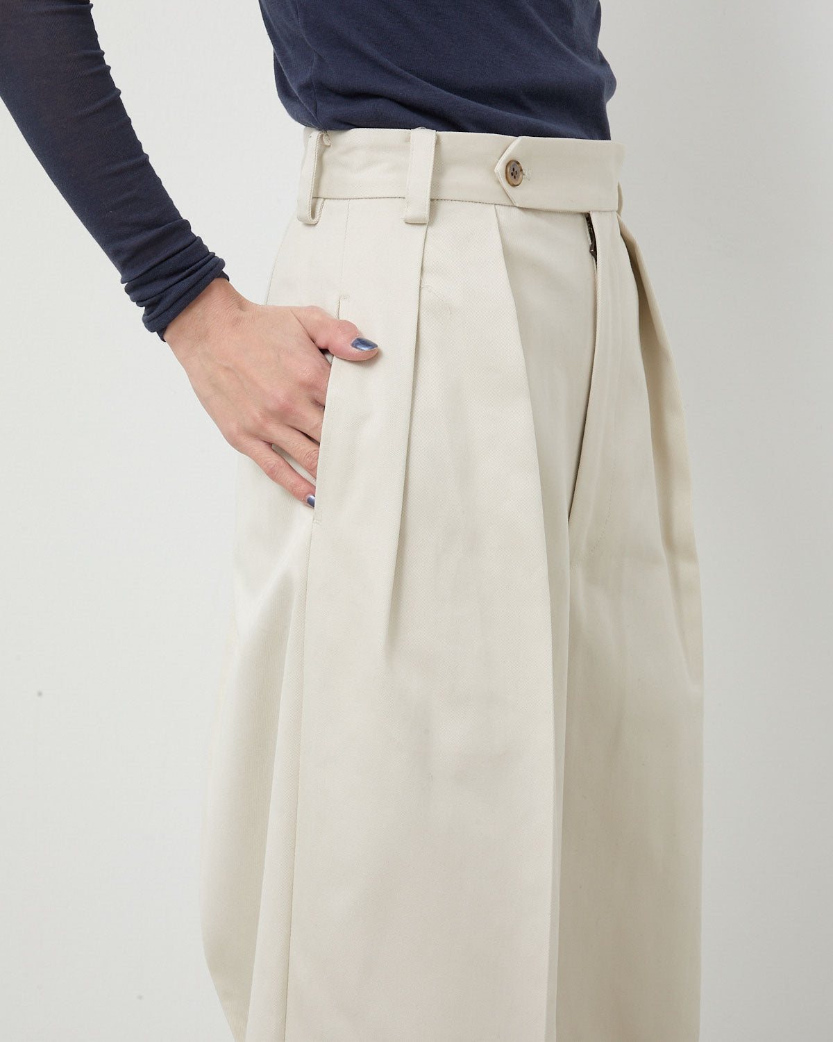 COTTON GABA 2TUCK WIDE SLACKS