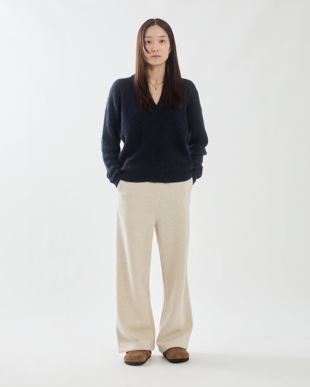 LOOSE SWEAT PANTS