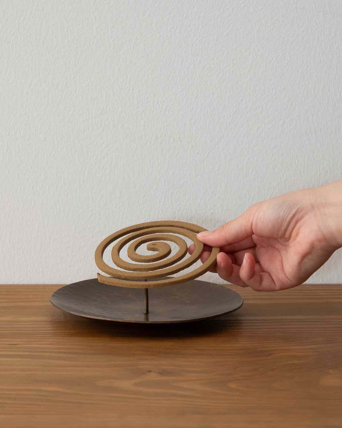 MOSQUITO COIL HOLDER