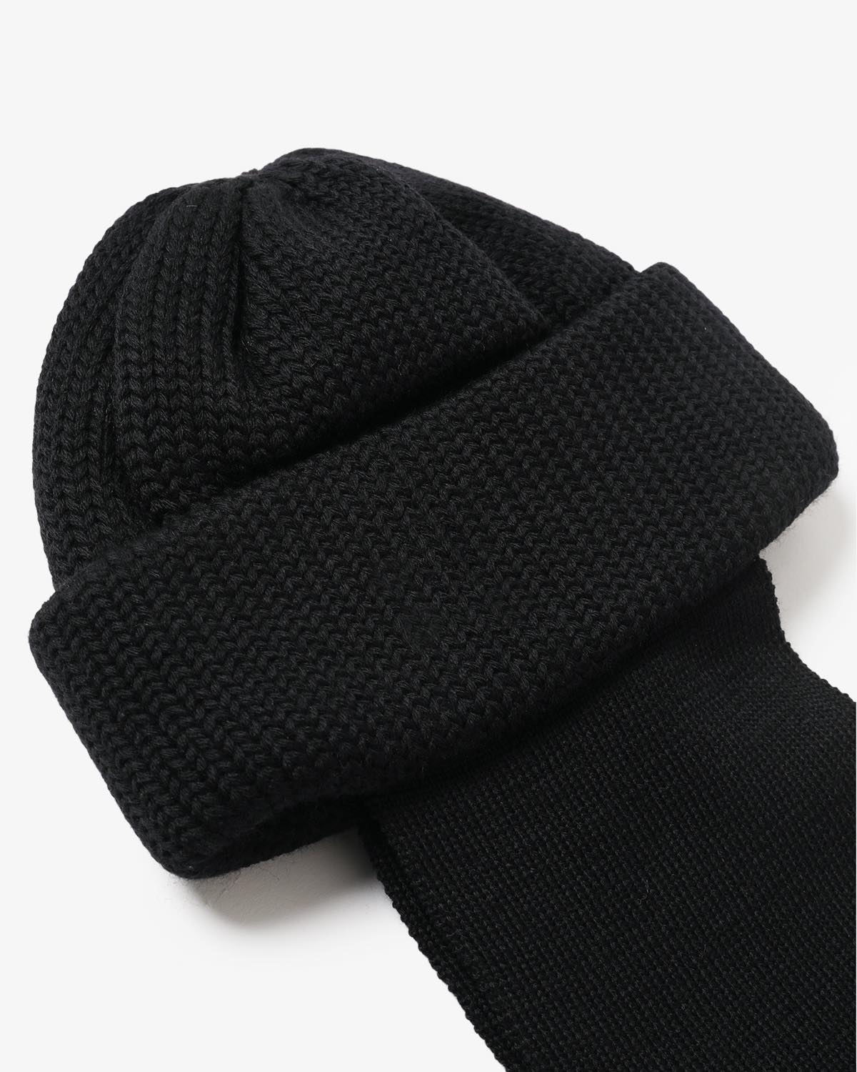 WOOL STANDARD KNIT (マフラー付き)