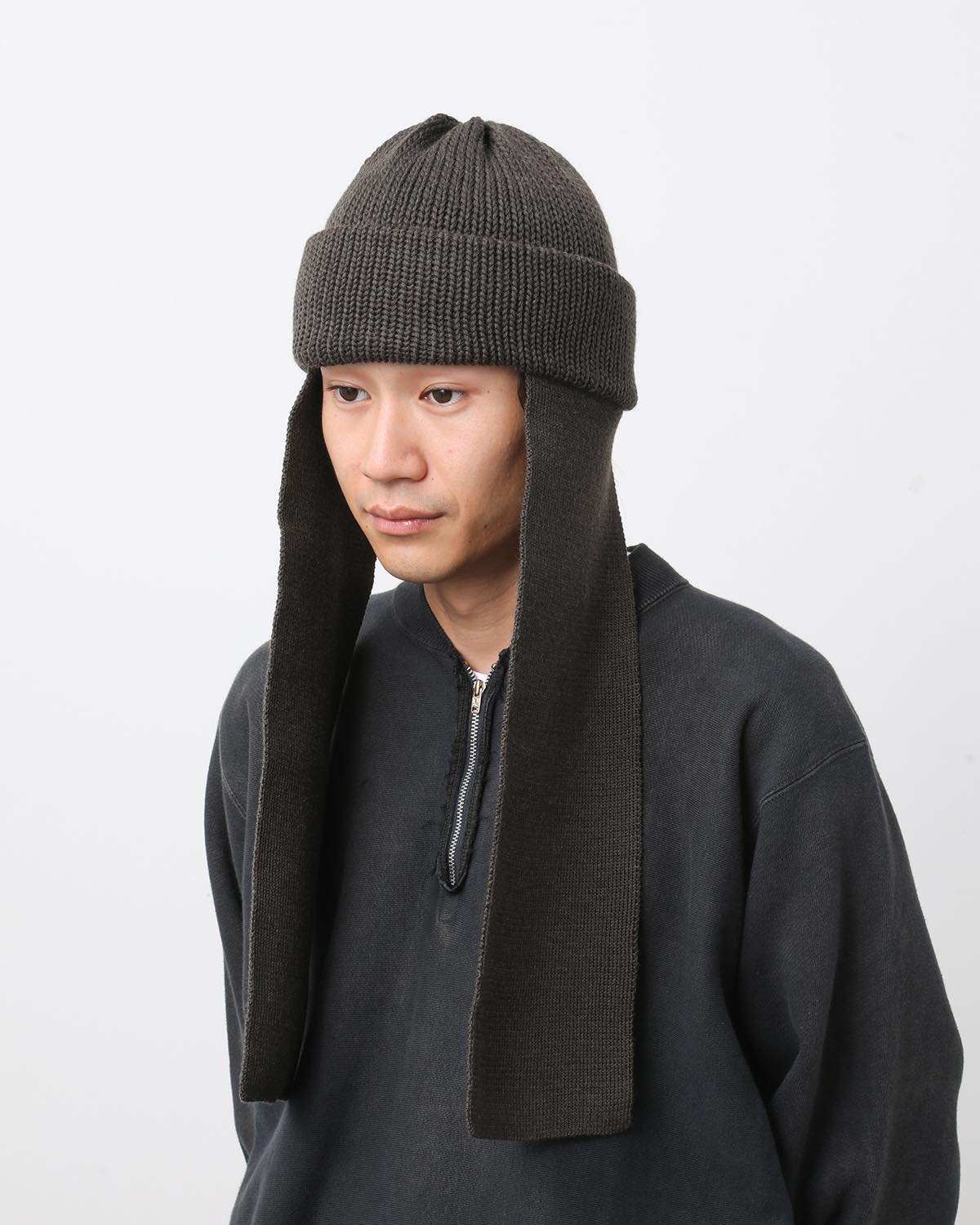 WOOL STANDARD KNIT (マフラー付き)