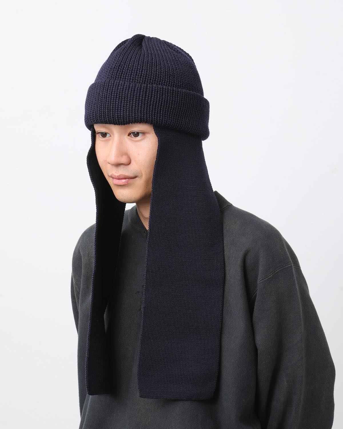 WOOL STANDARD KNIT (マフラー付き)
