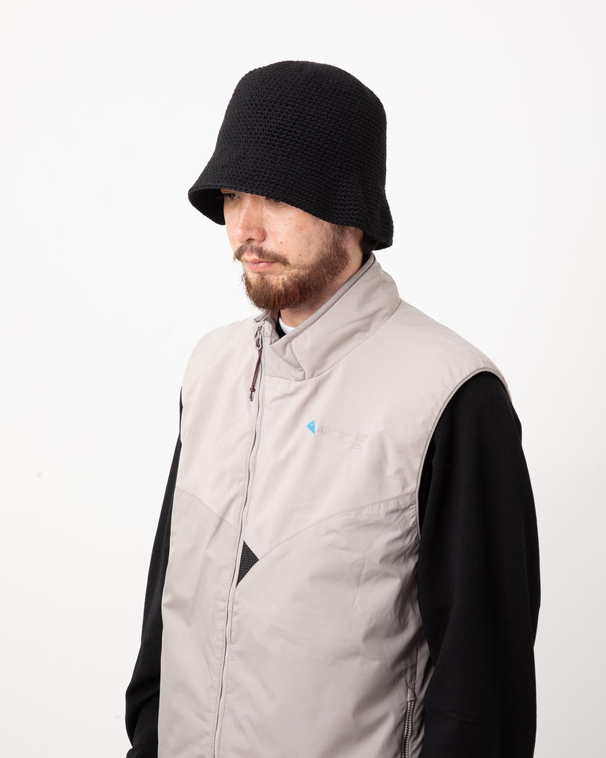 HAND MADE KNIT WOOL BALLOON HAT – COVERCHORD