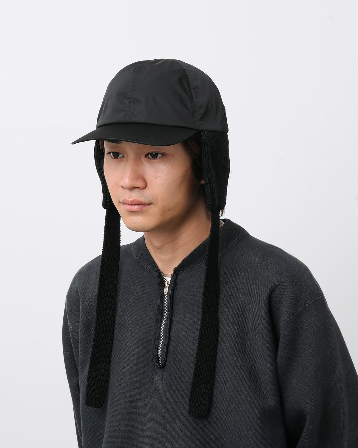 DICROS & KNIT EAR CAP