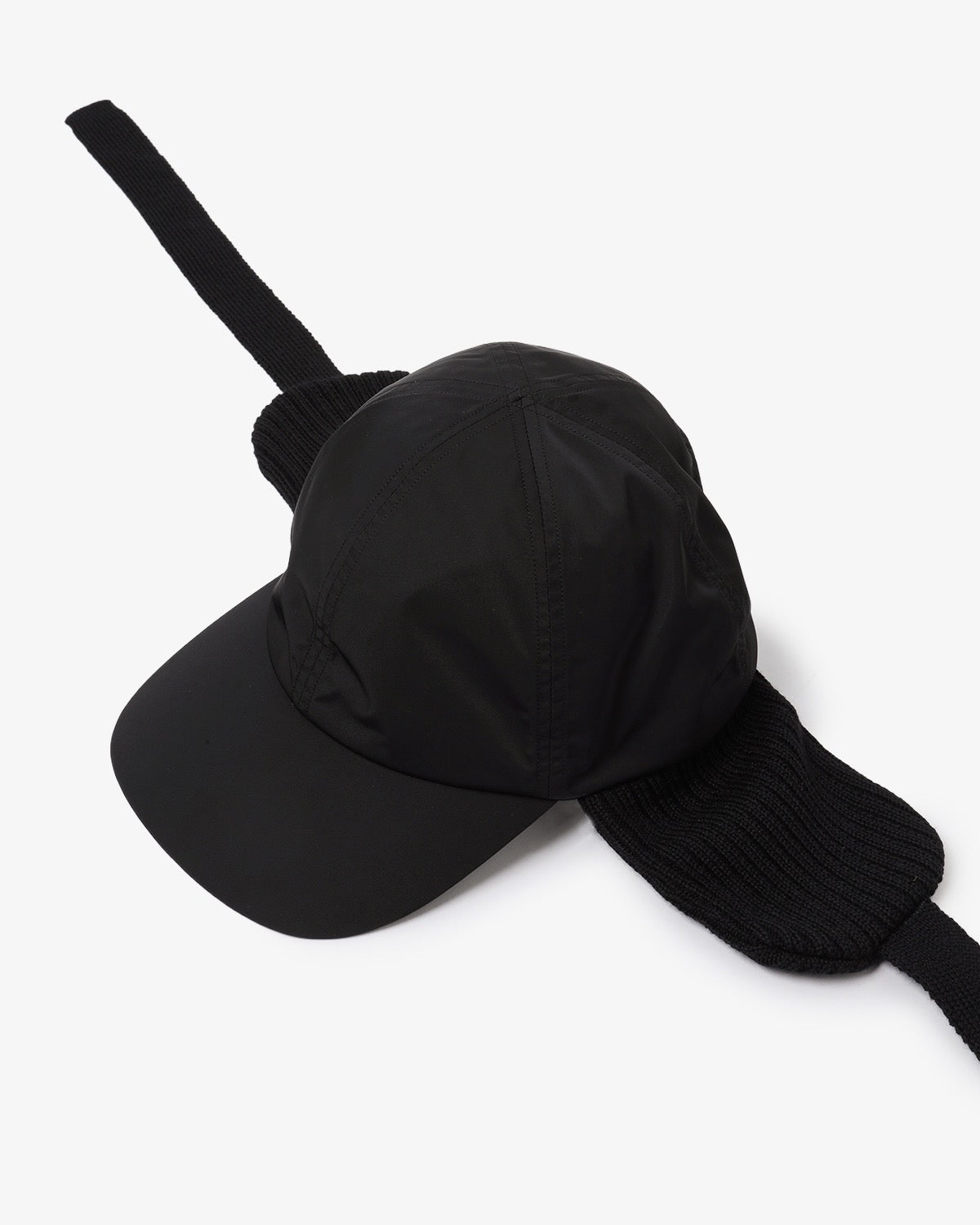 DICROS & KNIT EAR CAP