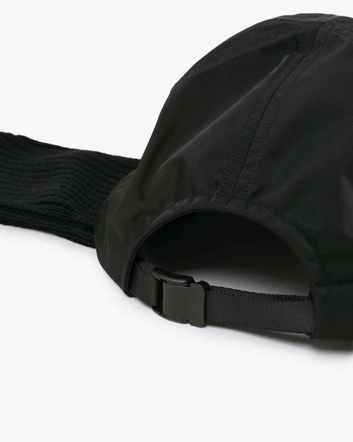 DICROS & KNIT EAR CAP