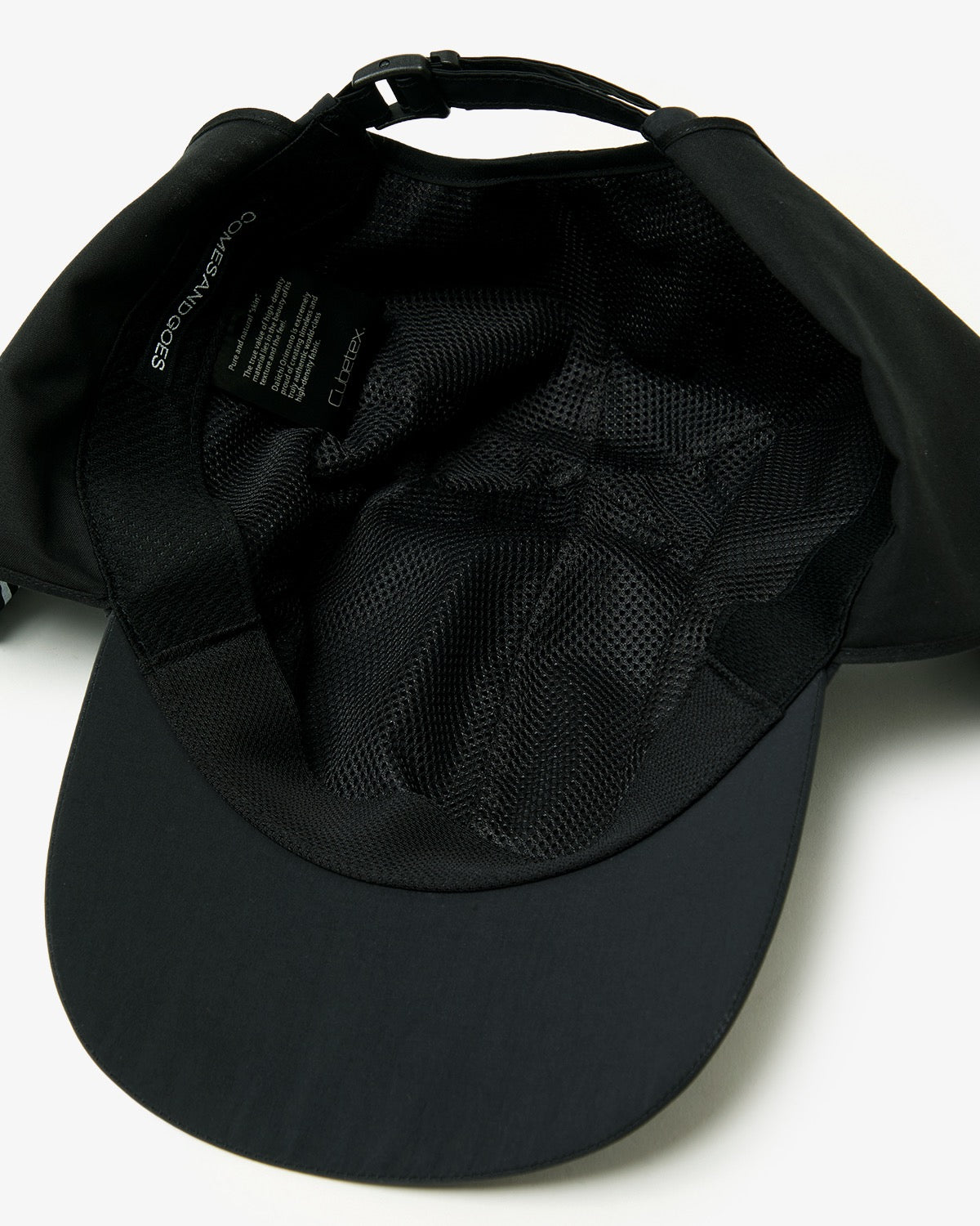 DICROS SCARF CAP