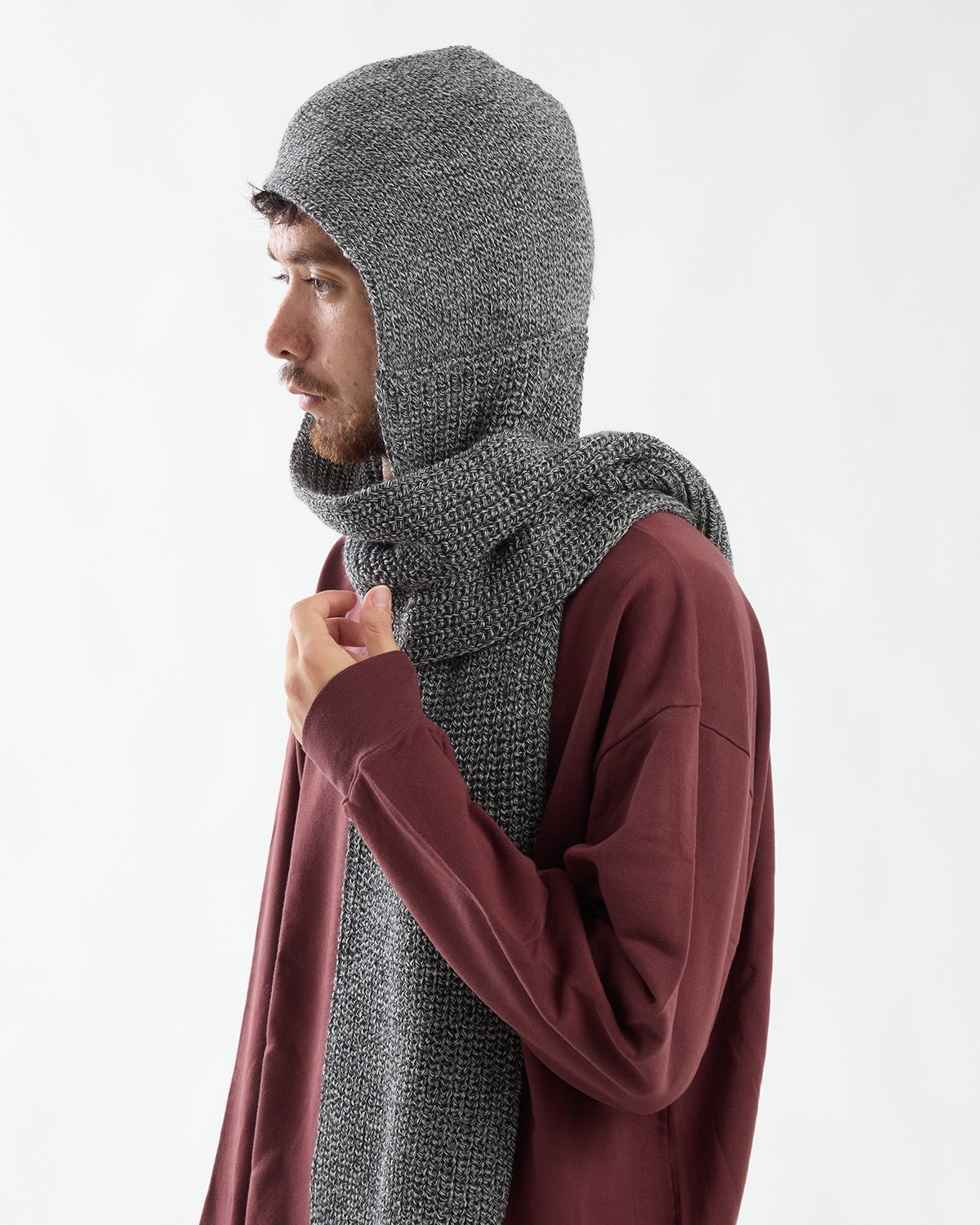 MERINO WOOL HOODIE MUFFLER