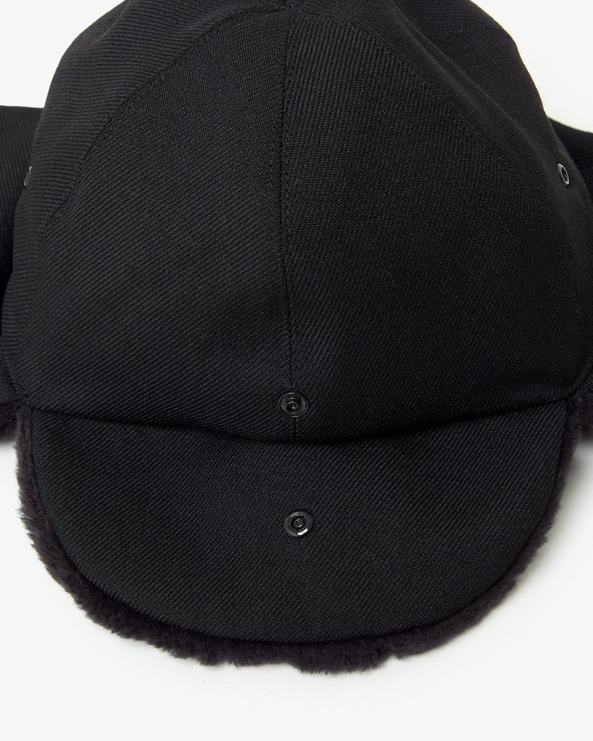 DRY WOOL BOMBER CAP