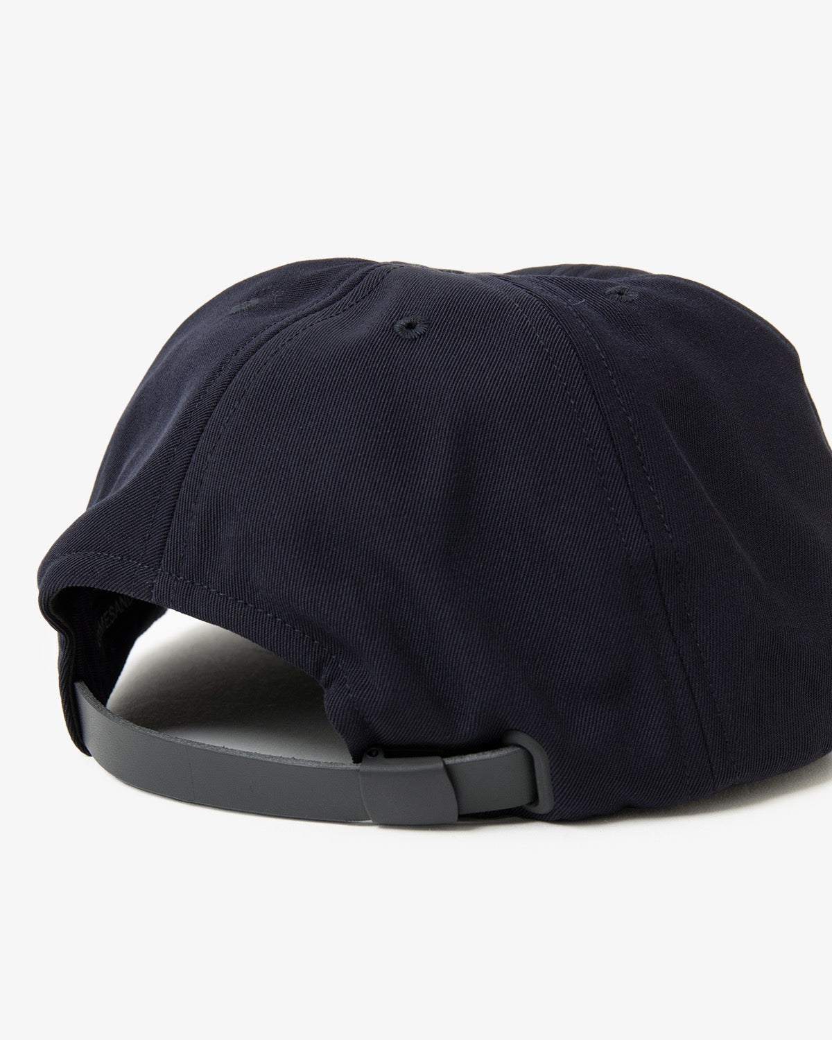 LEAVES NY CAP