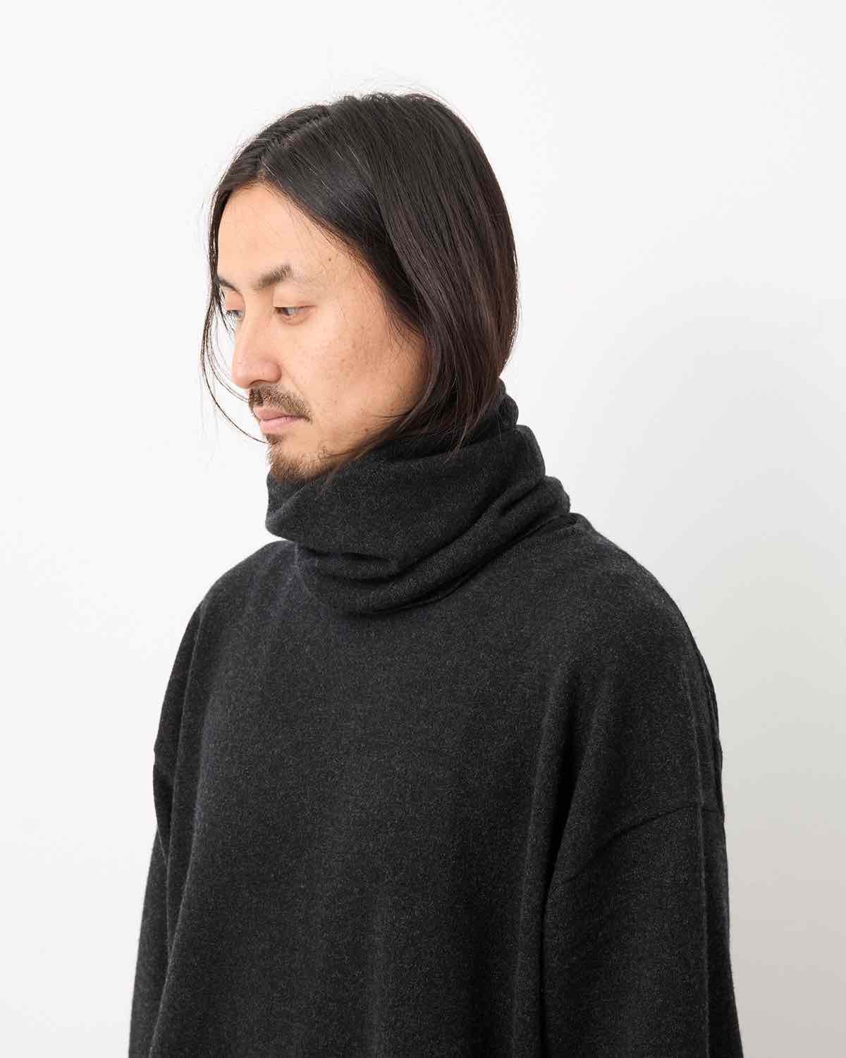CASHMERE NECK WARMER