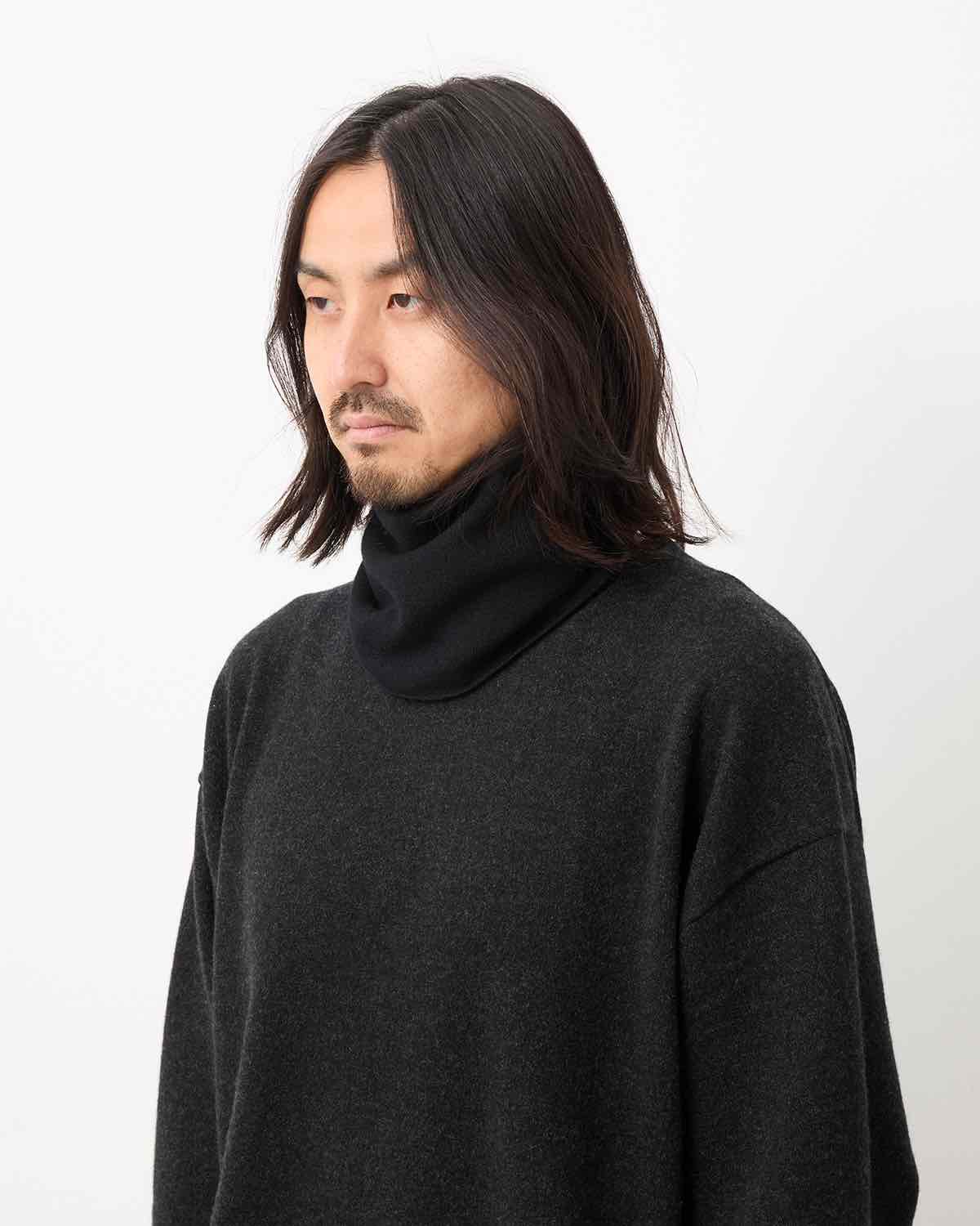 CASHMERE NECK WARMER