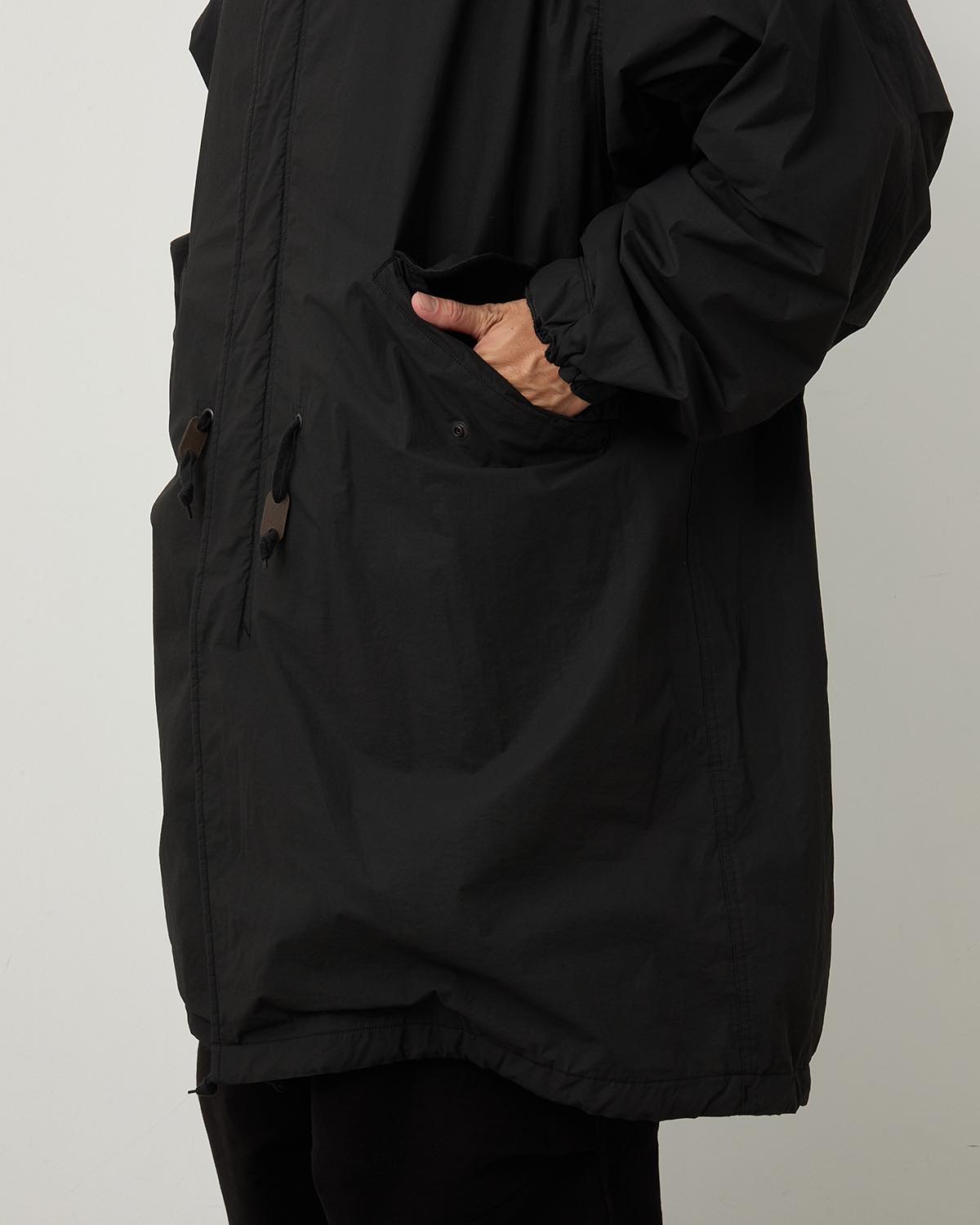 COTTON NYLON MILITARY HOODED COAT