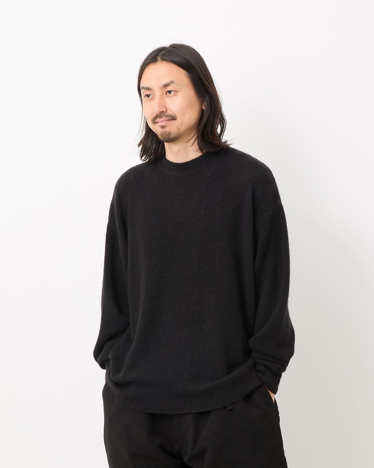 GARMENT-DYED CASHMERE CREWNECK KNIT