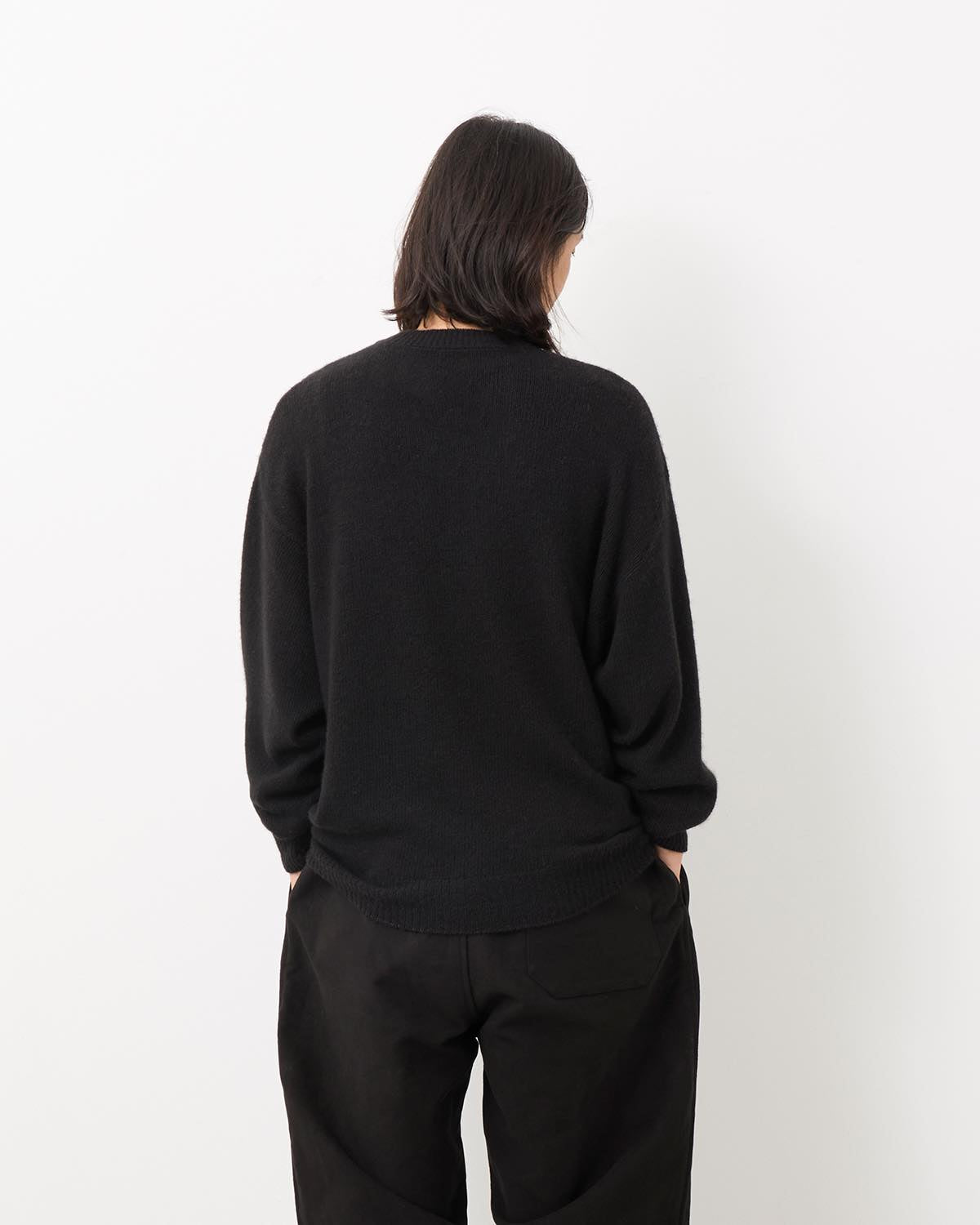 GARMENT-DYED CASHMERE CREWNECK KNIT
