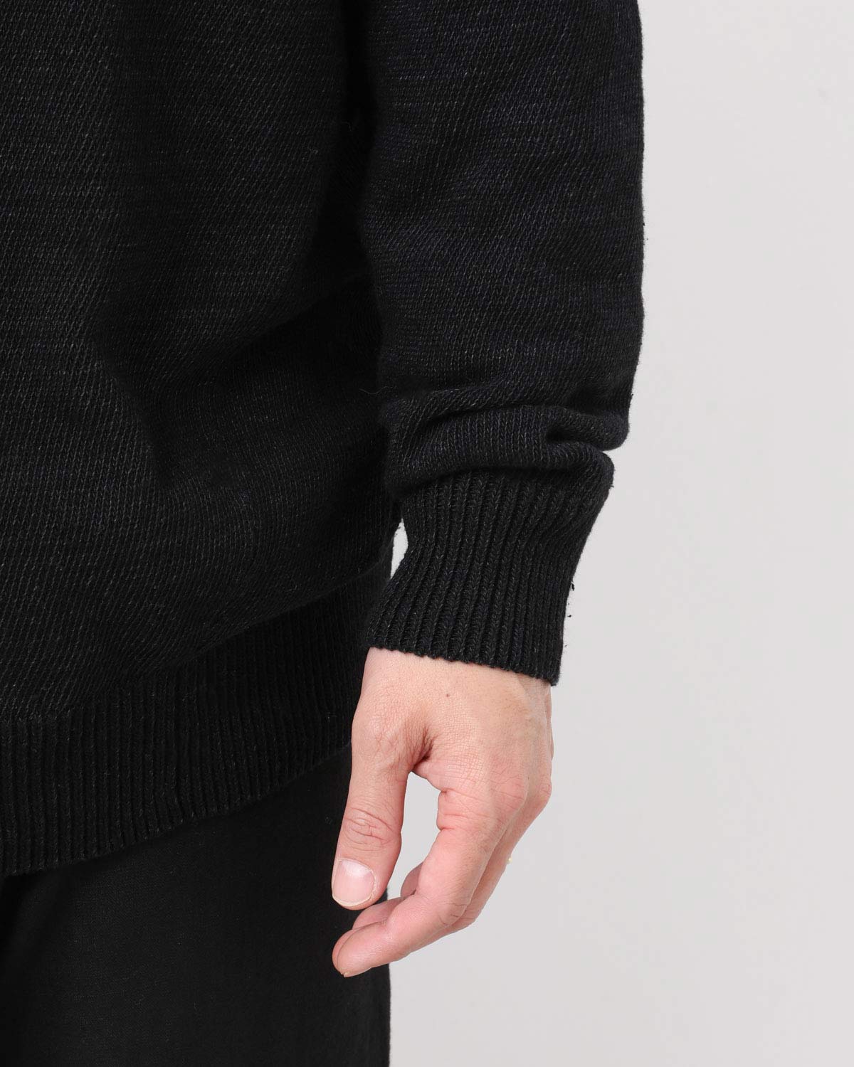 8Gクルーネックニット