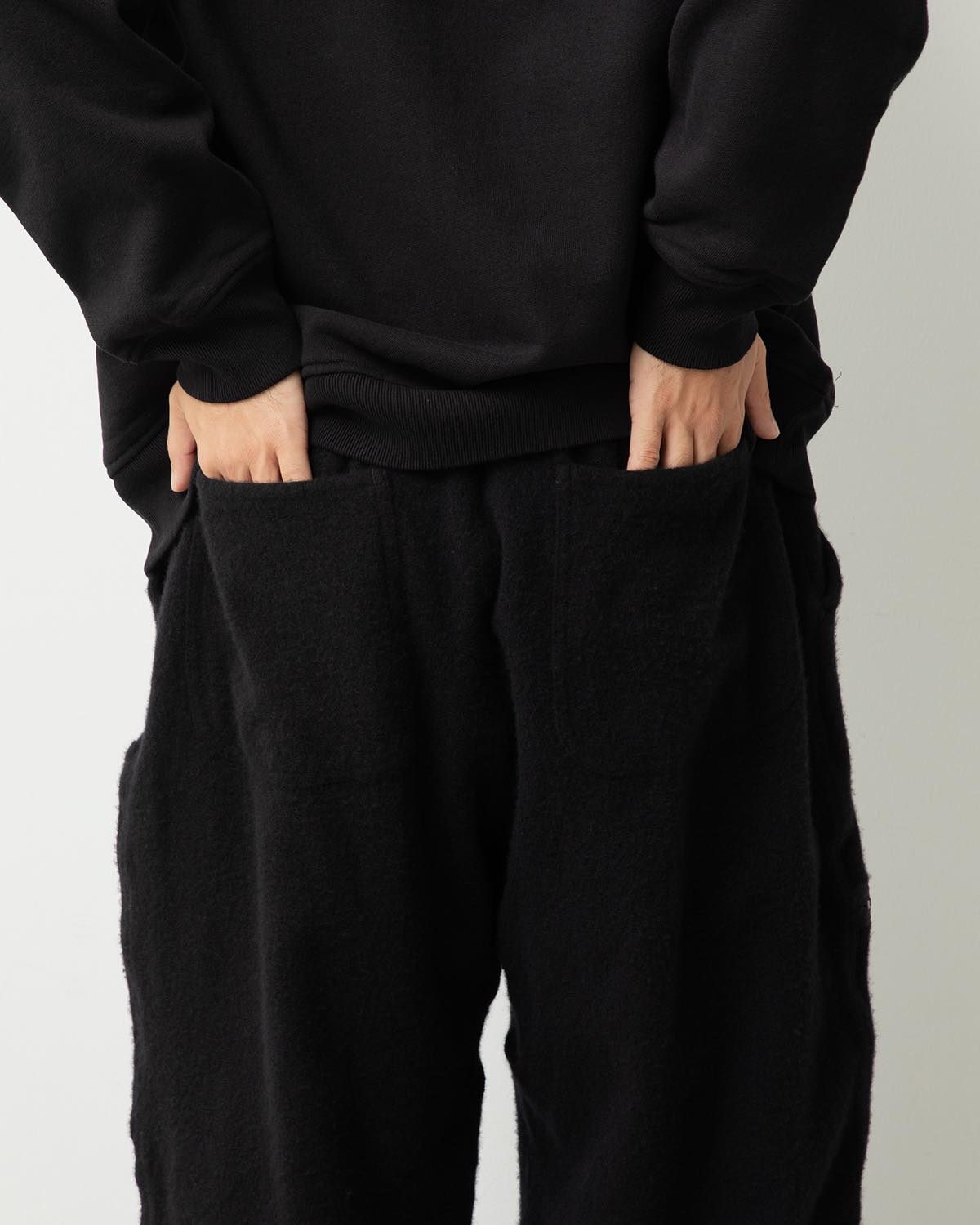 MILL WOOL PARACHUTE PANTS