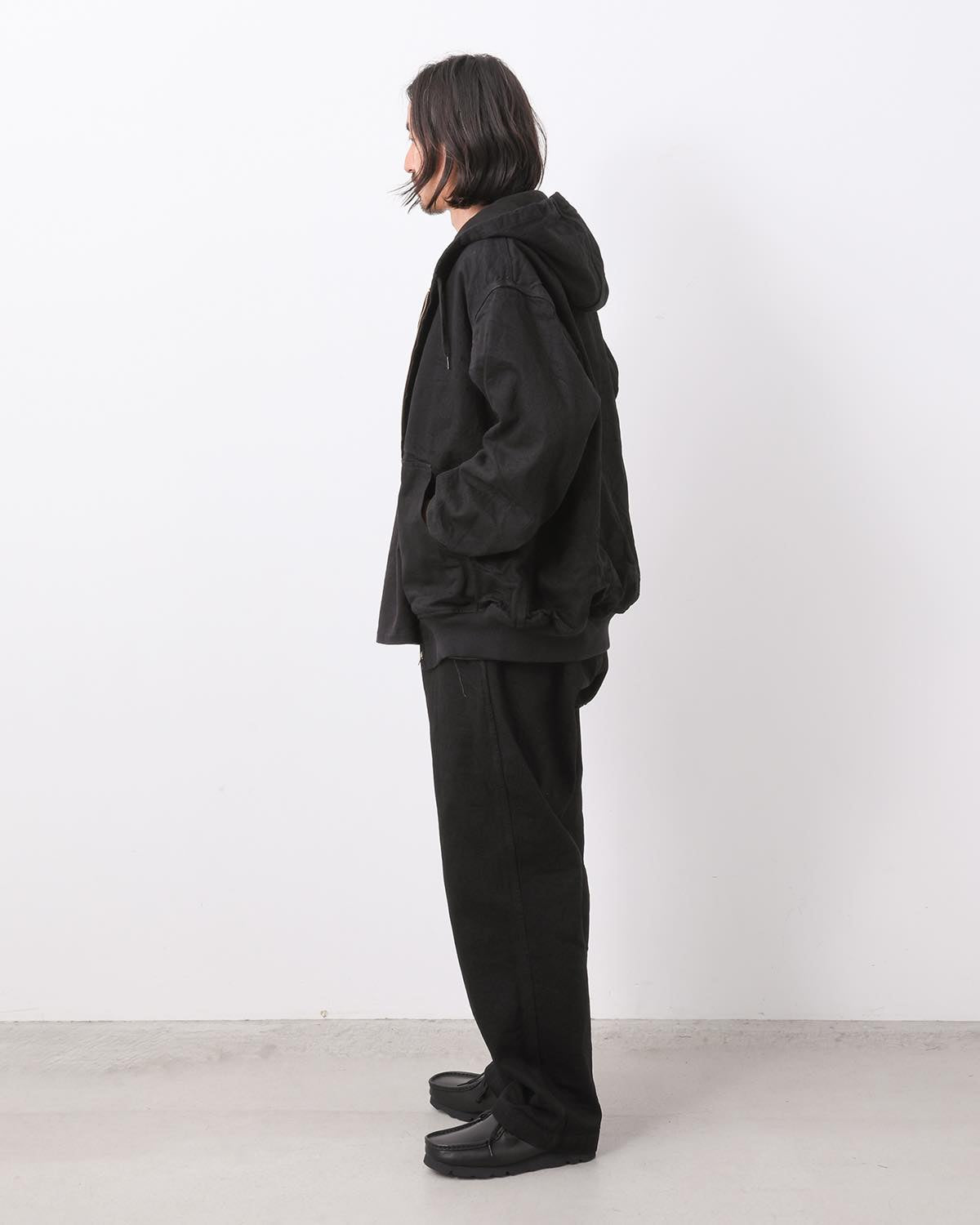 ブラックデニムオーバーパンツ