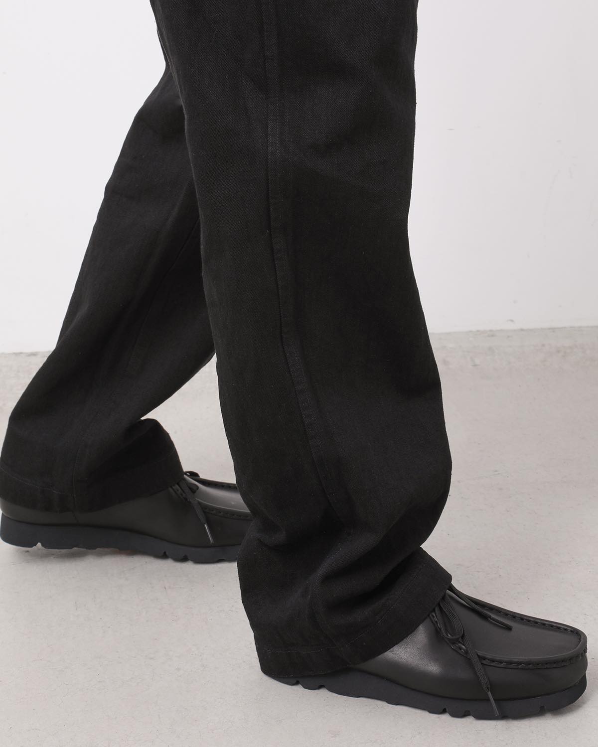 ブラックデニムオーバーパンツ