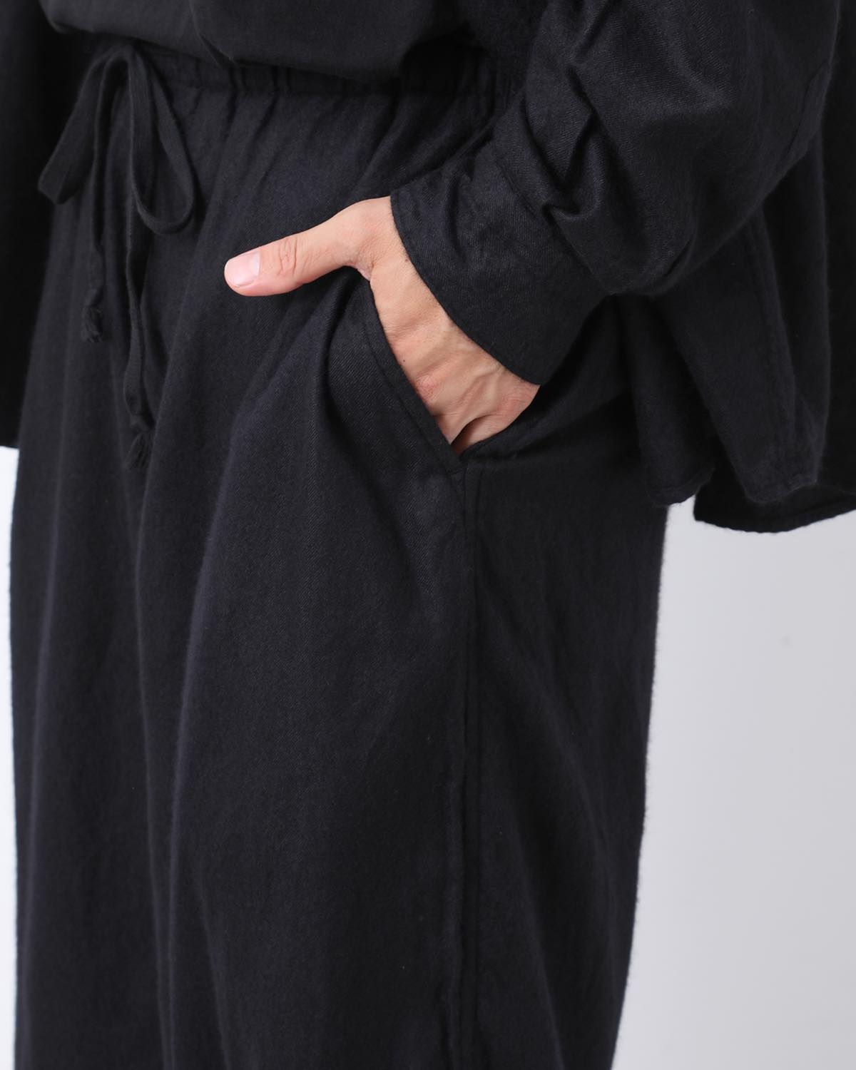 GARMENT-DYED CASHMERE SILK JACKET