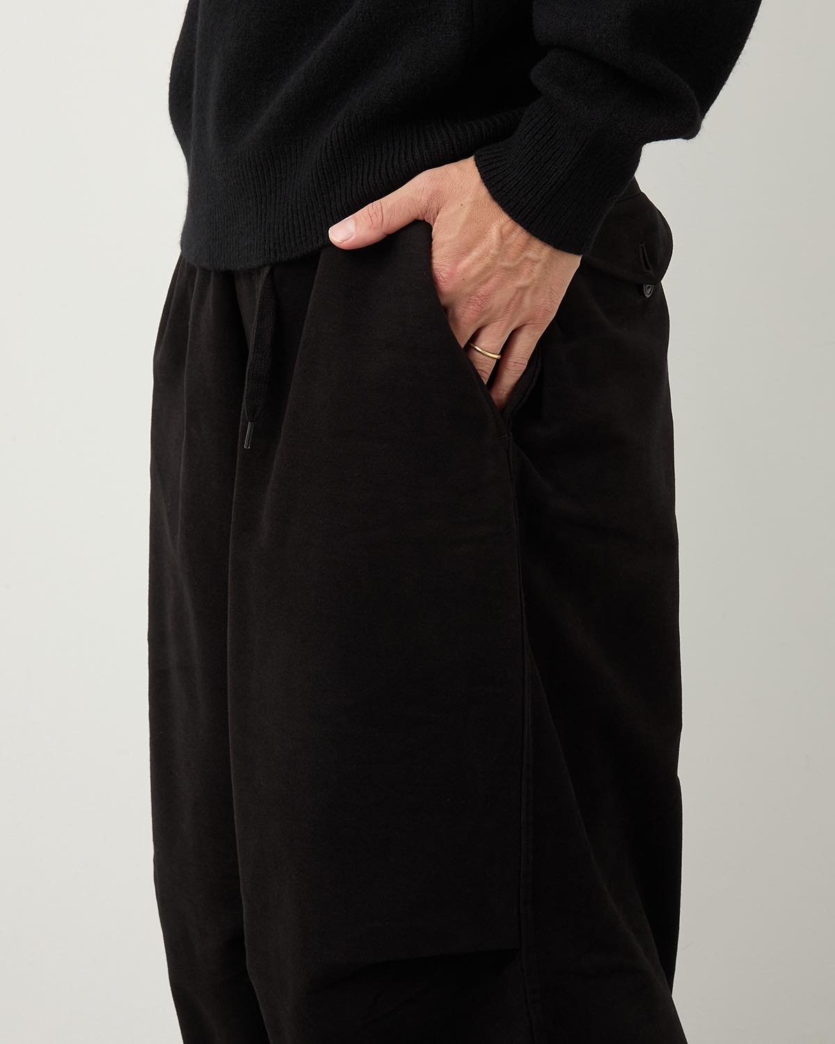 MOLESKIN KNEE TUCK PANTS