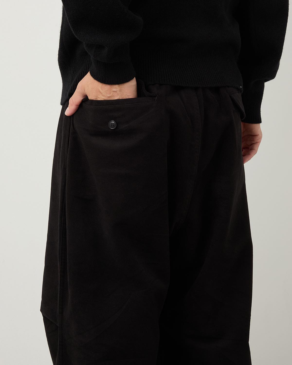 MOLESKIN KNEE TUCK PANTS