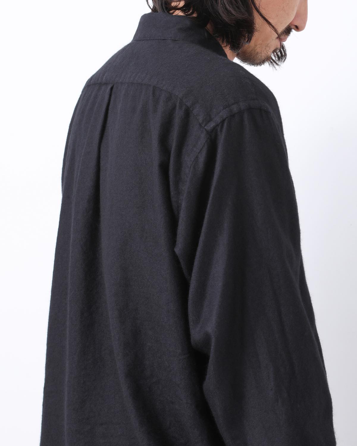 カシミヤシルク製品染シャツ