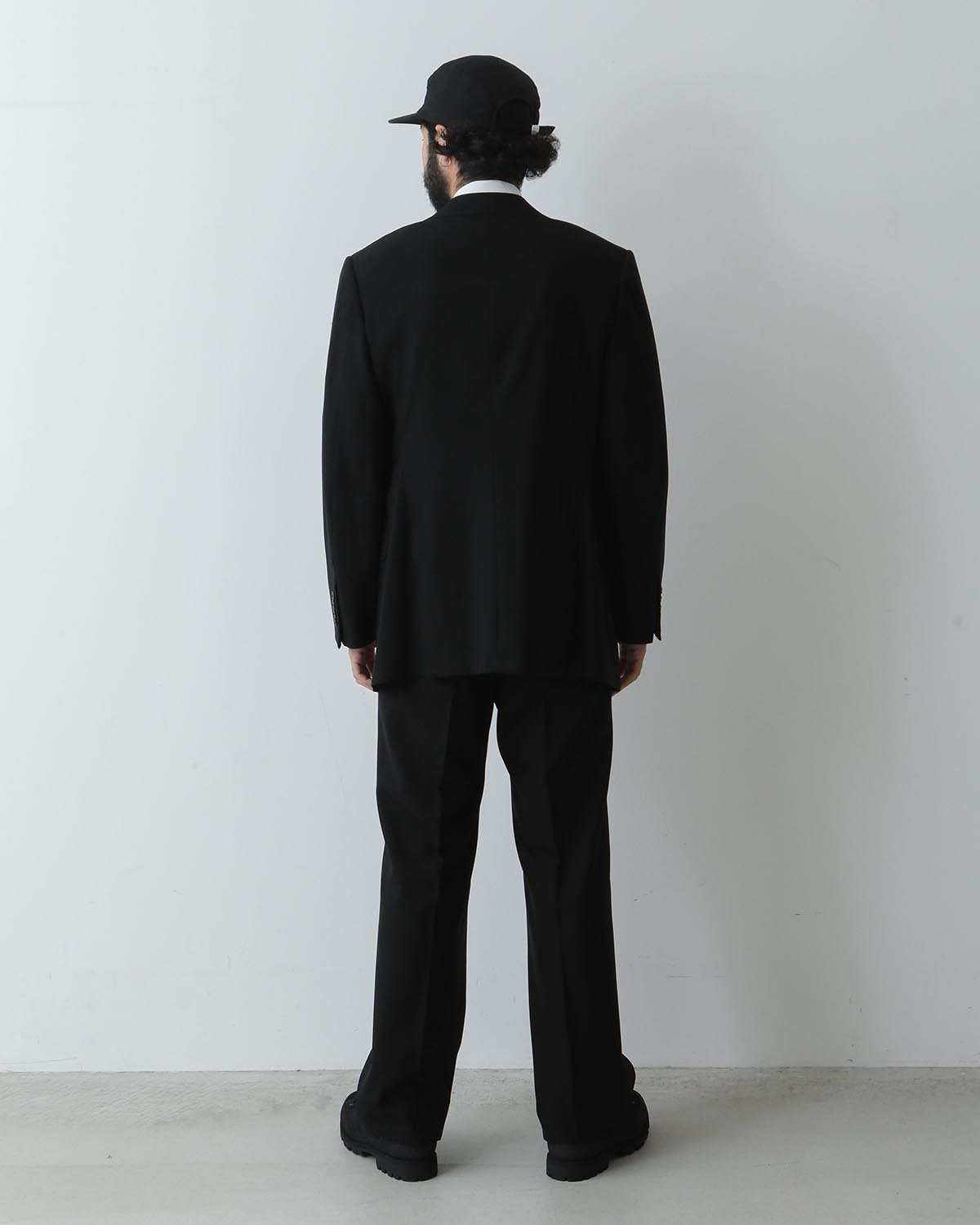 BLACK FORMAL SUIT