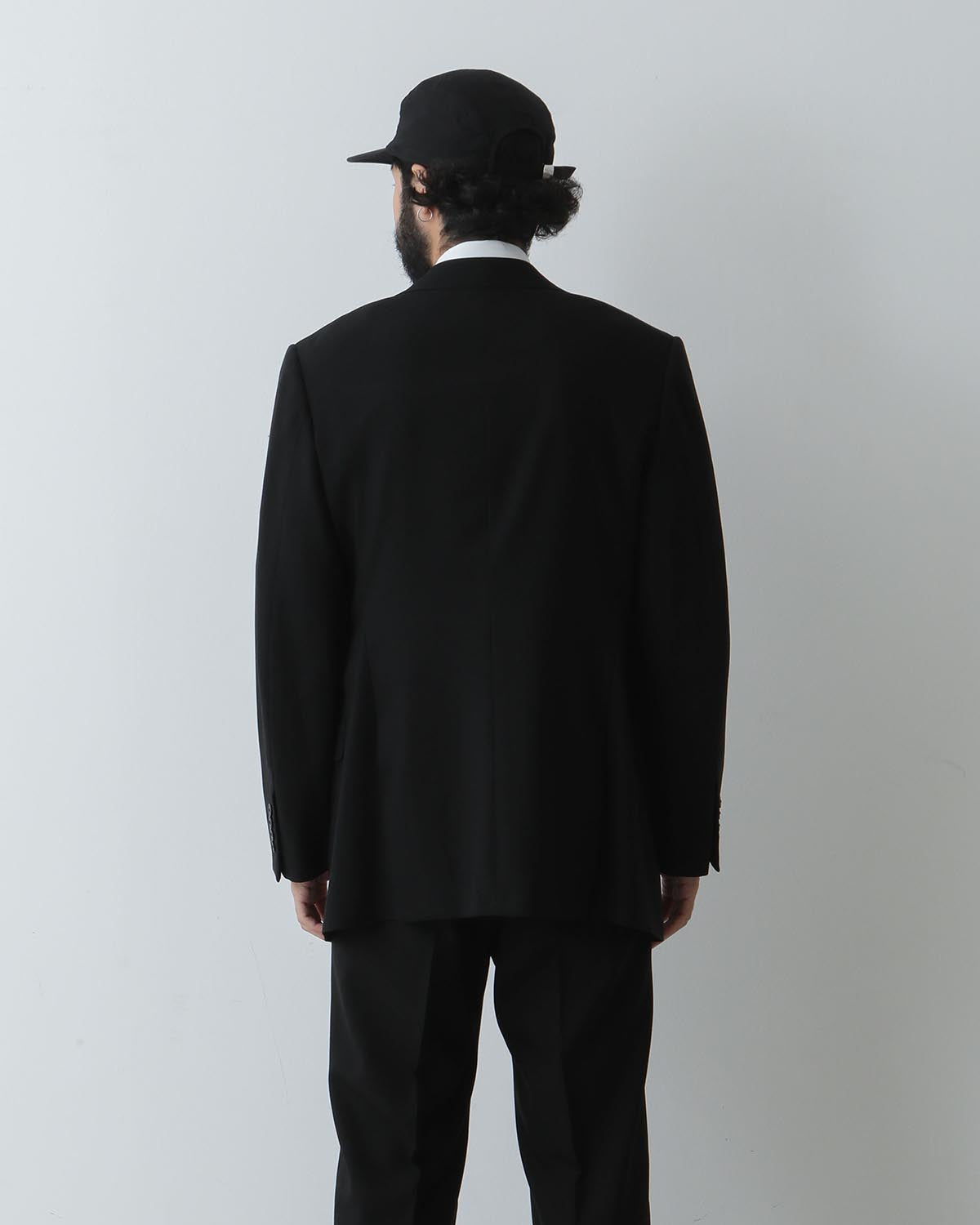 BLACK FORMAL SUIT