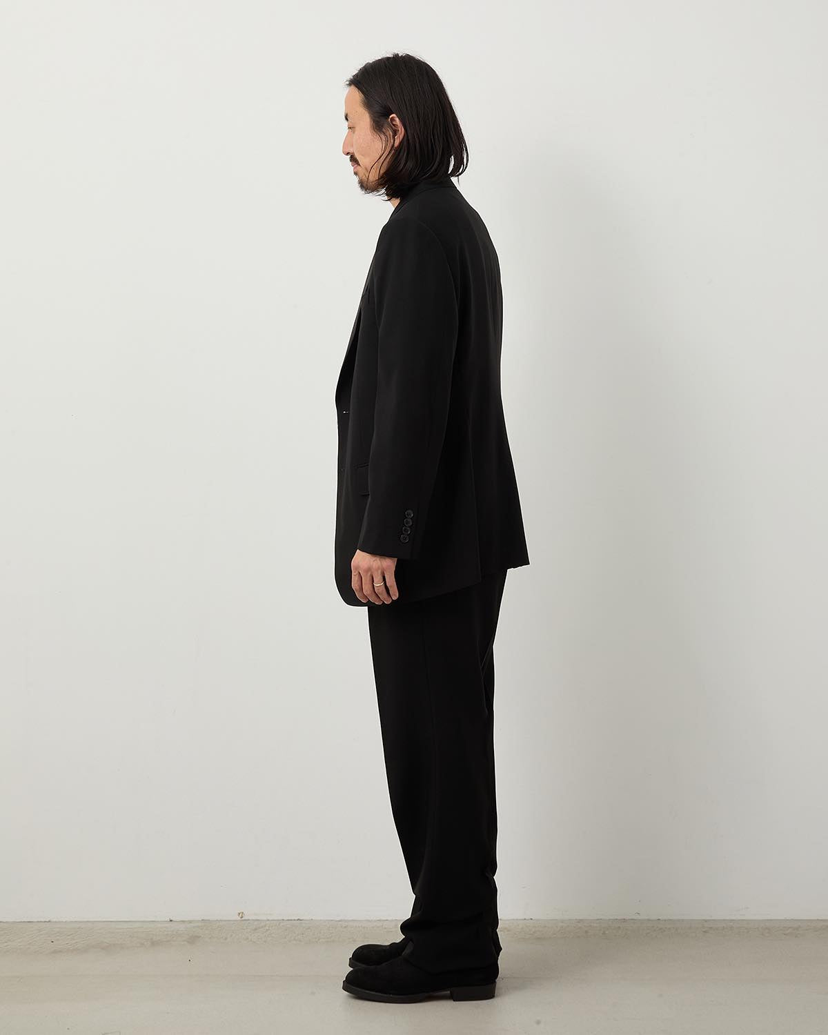 ブラックフォーマルスーツ