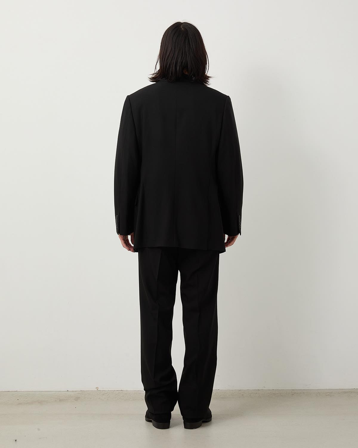 ブラックフォーマルスーツ