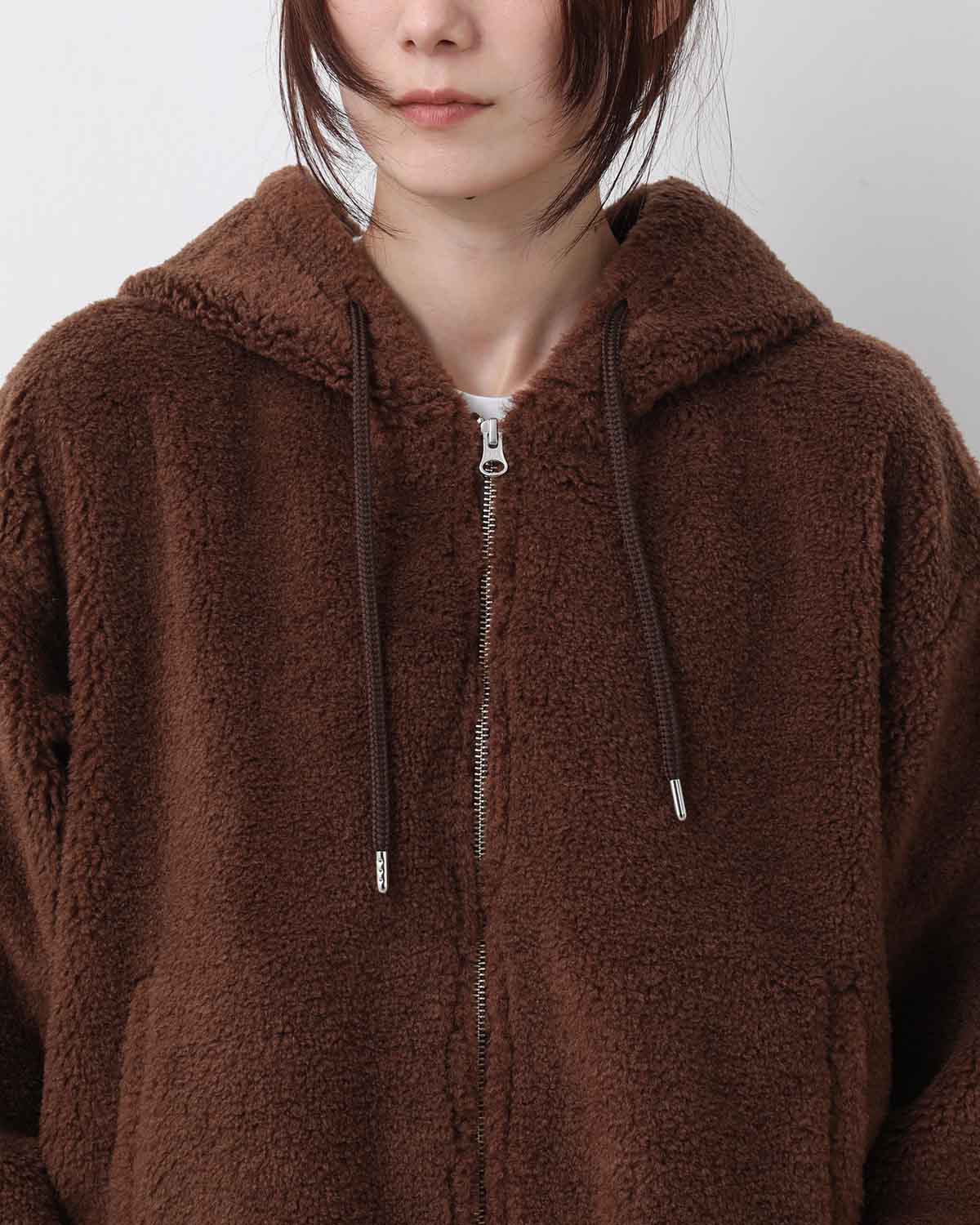 SHAGGY HOODIE