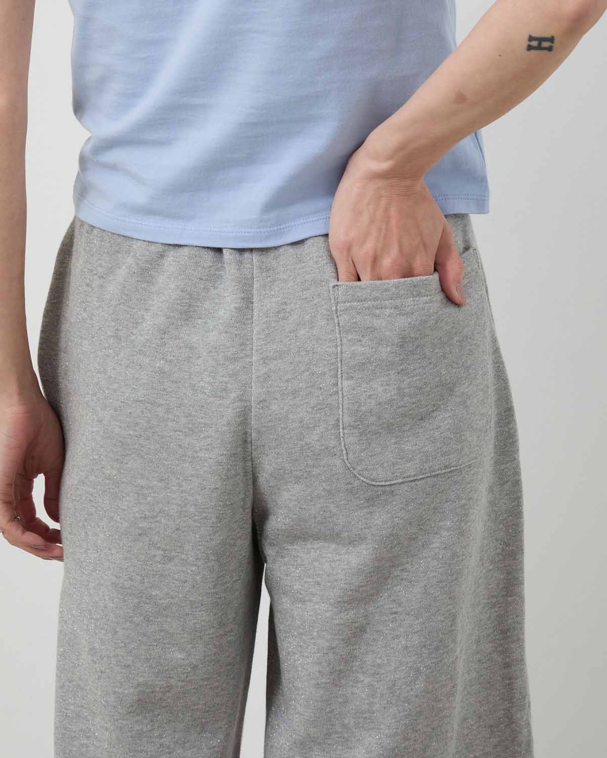 BUGGY SWEAT SHORTS